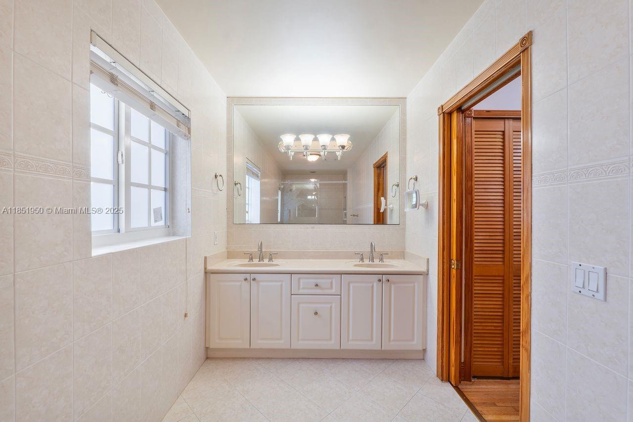 Pinecrest, Florida, 33156, United States, ,Land,For Sale,1908313