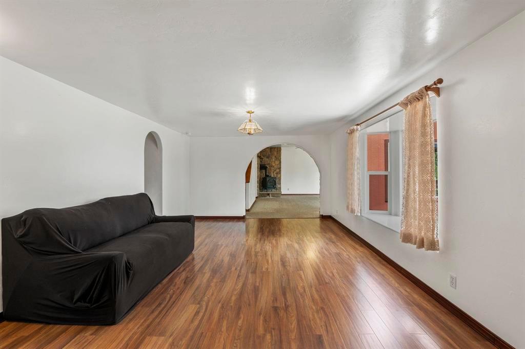 Durango, Colorado, 81303, United States, 4 Bedrooms Bedrooms, ,3 BathroomsBathrooms,Residential,For Sale,1947103