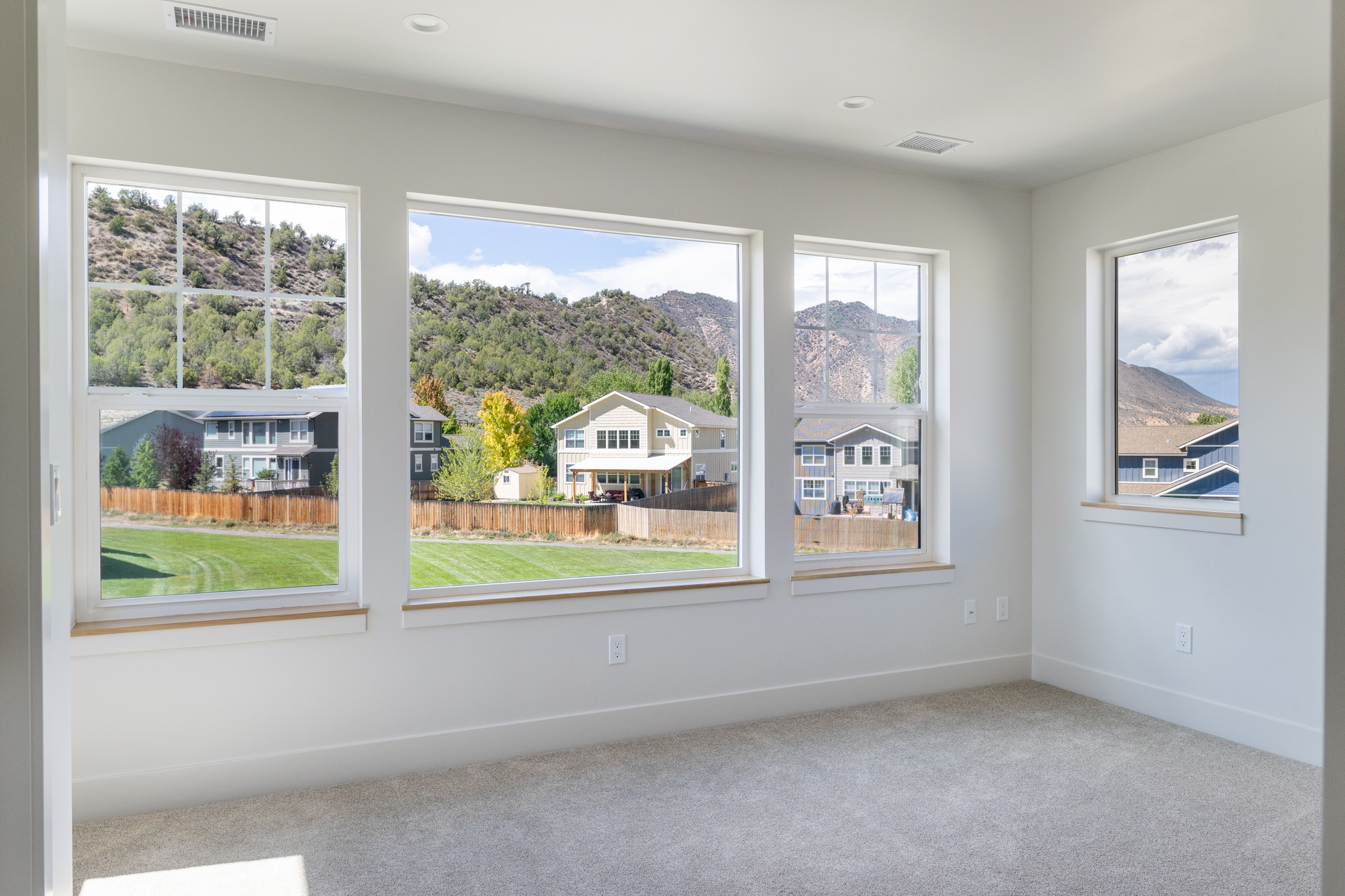  New Construction in Castle Valley Ranch - 物件實景