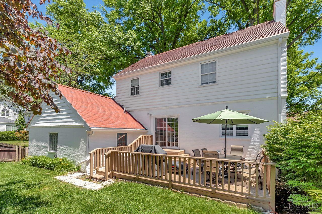 Cincinnati, Ohio, 45209, United States, 3 Bedrooms Bedrooms, ,4 BathroomsBathrooms,Residential,For Sale,2003338