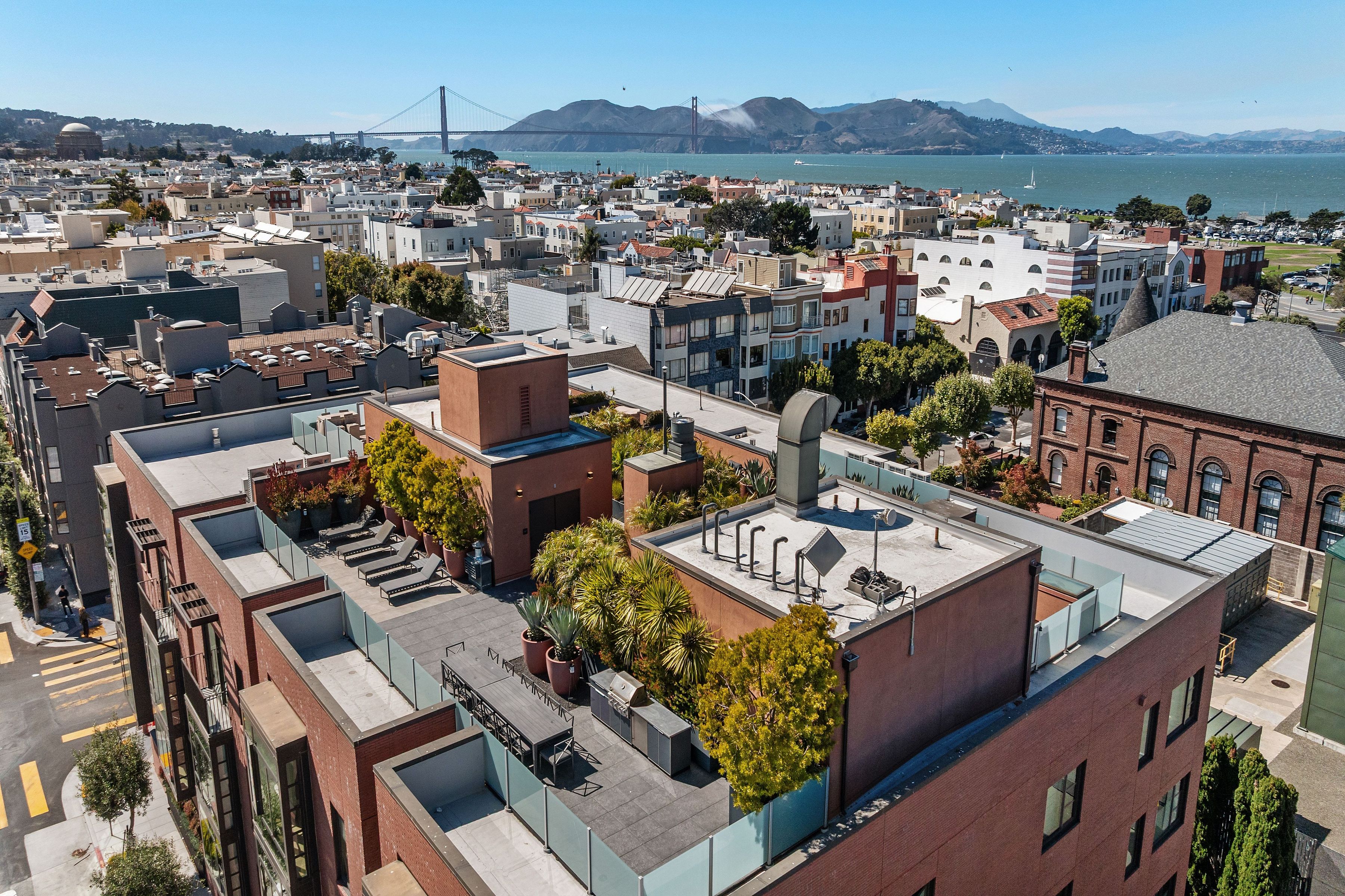  1598 Bay Street #205 - 物件實景