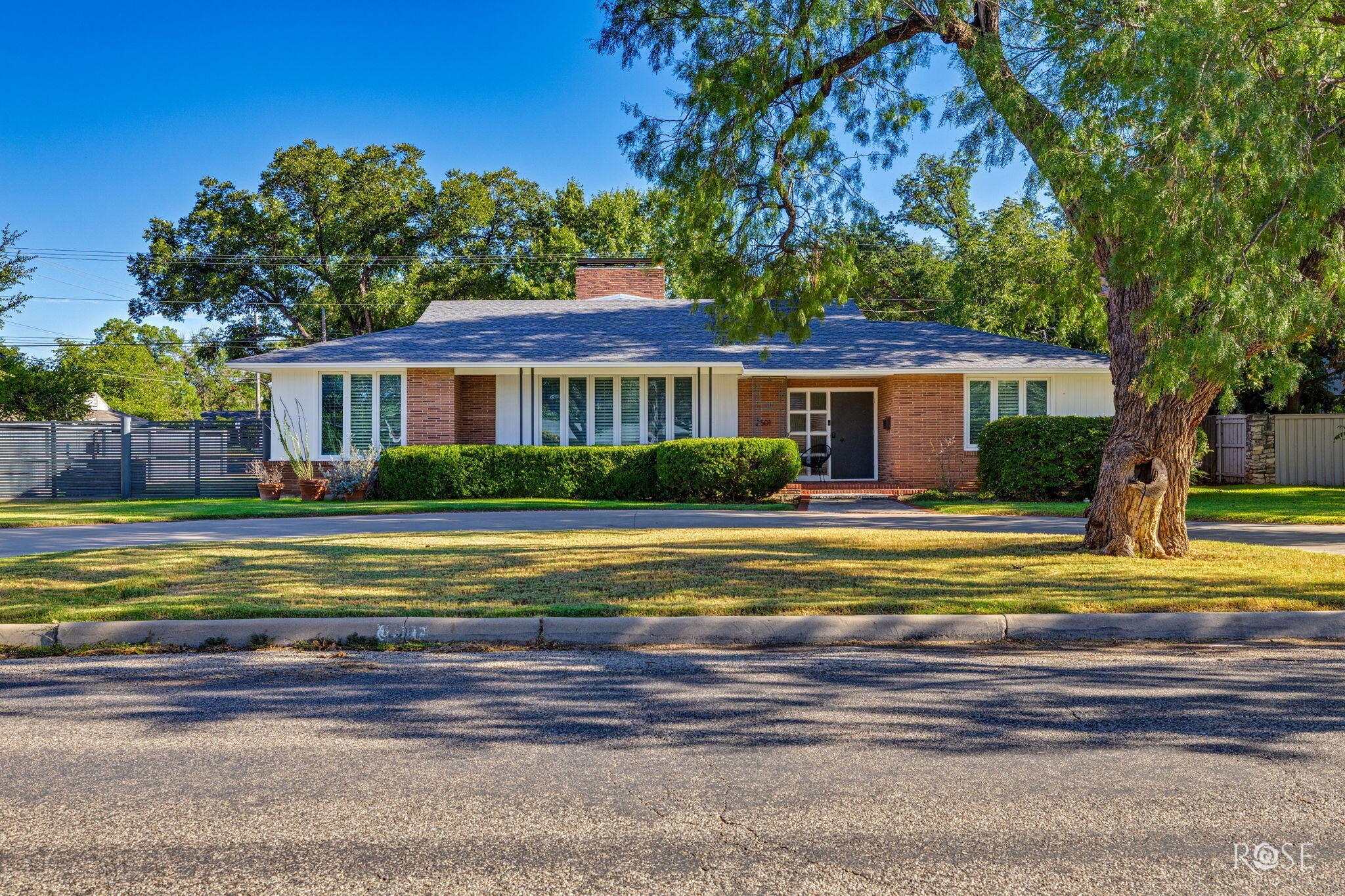 Live Oak St, San Angelo, TX 76901
