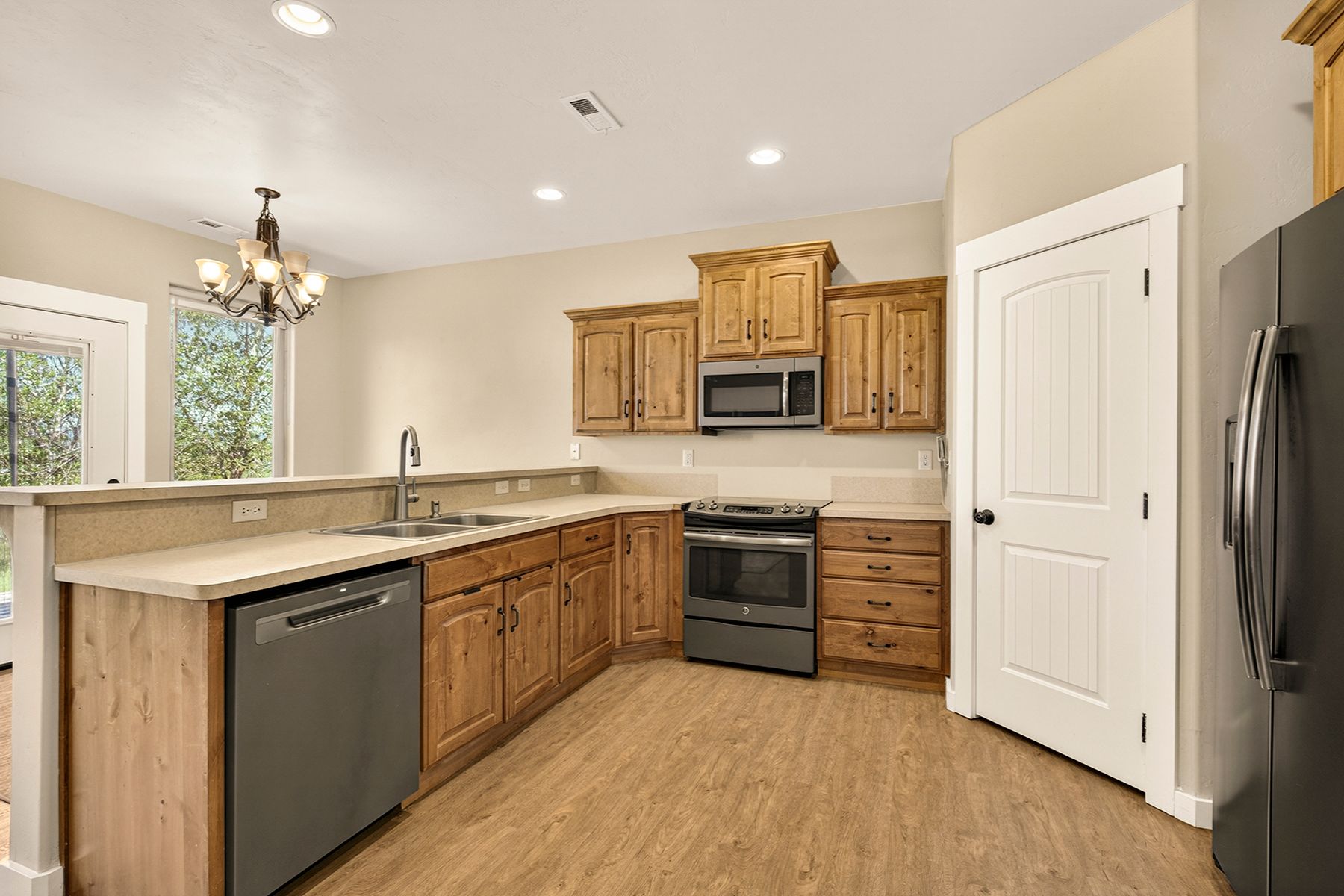  Fox Creek Country Club Estates Home - 物件實景