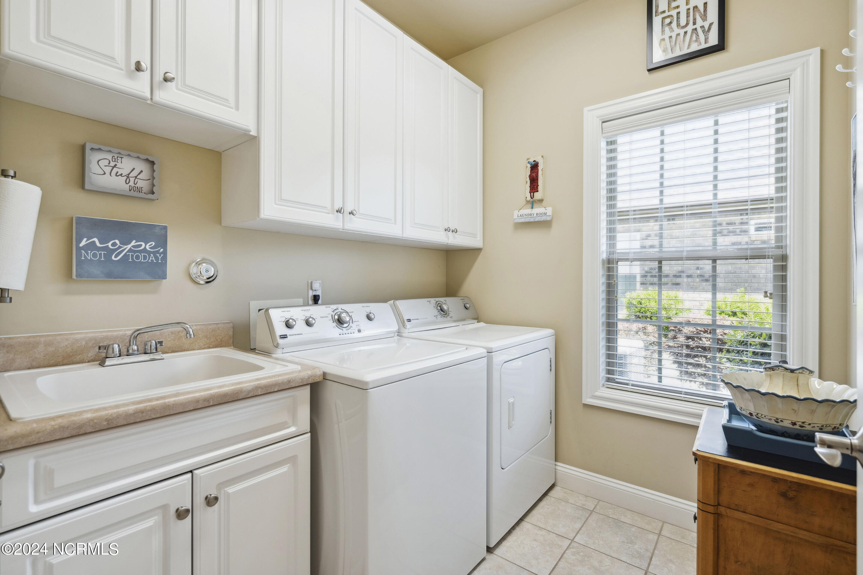 7101 Trailmark Road, Wilmington, North Carolina, 28405, United States, 3 Bedrooms Bedrooms, ,2 BathroomsBathrooms,Residential,For Sale,7101 Trailmark Road,1542720