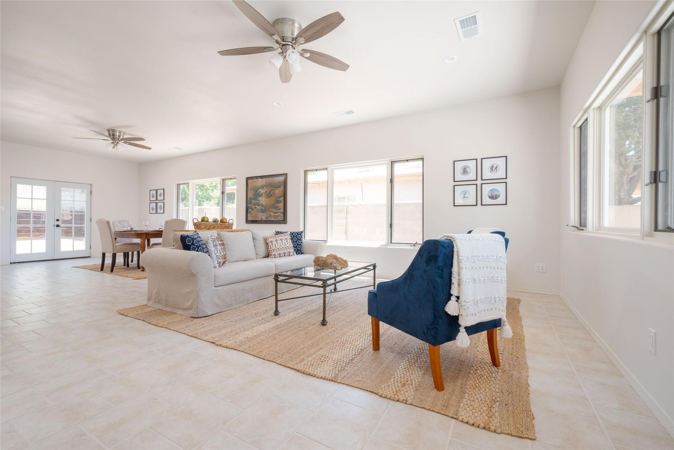 Santa Fe, New Mexico, 87507, United States, 3 Bedrooms Bedrooms, ,2 BathroomsBathrooms,Residential,For Sale,1877407