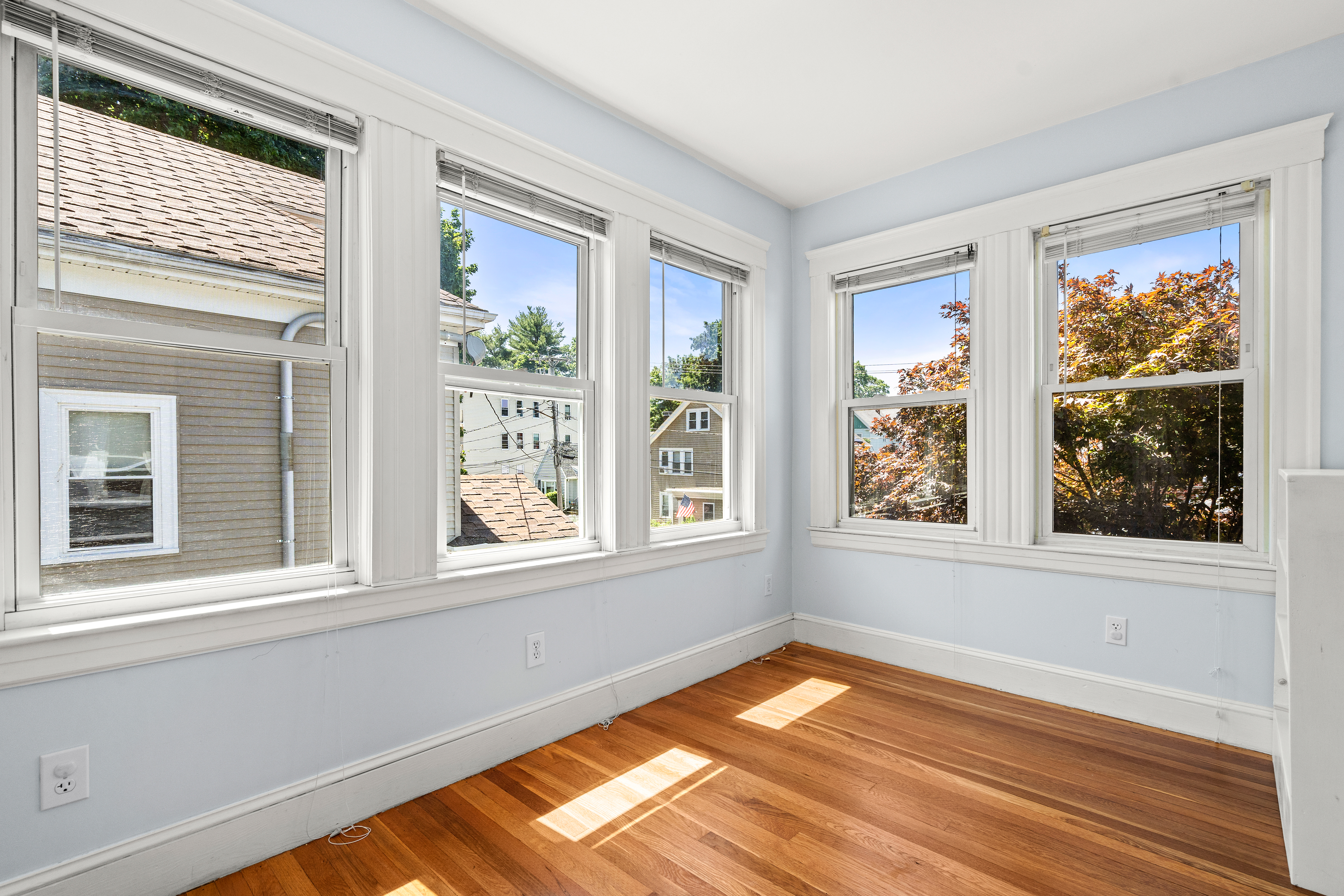  21-23 Averton Street, Boston, MA, 02131 - 物件實景