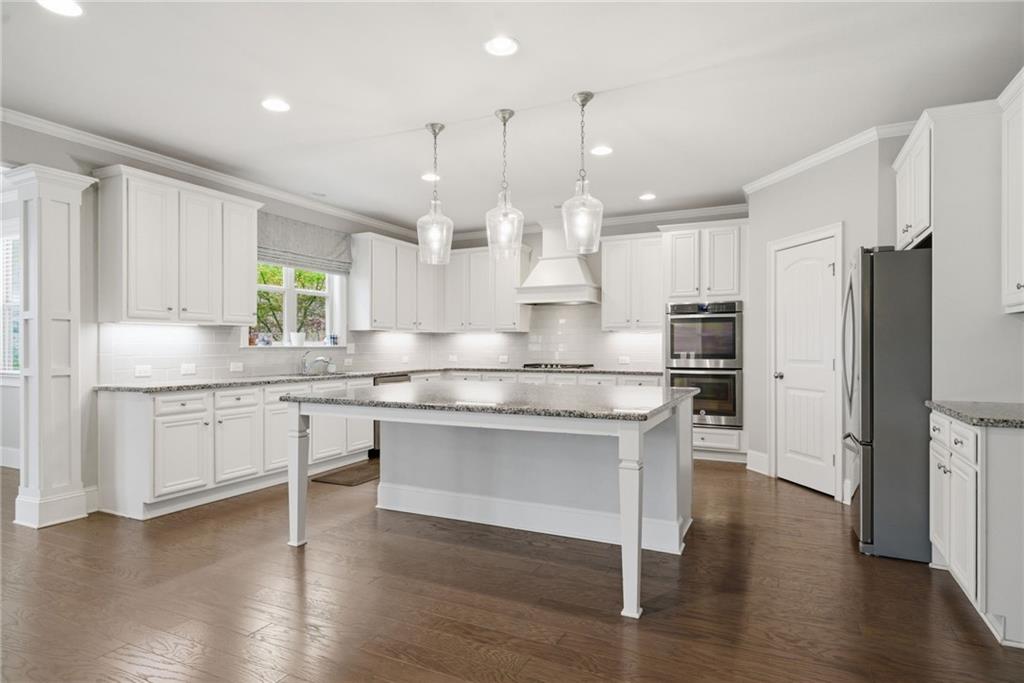 Alpharetta, Georgia, 30004, United States, 5 Bedrooms Bedrooms, ,4 BathroomsBathrooms,Residential,For Sale,2030303
