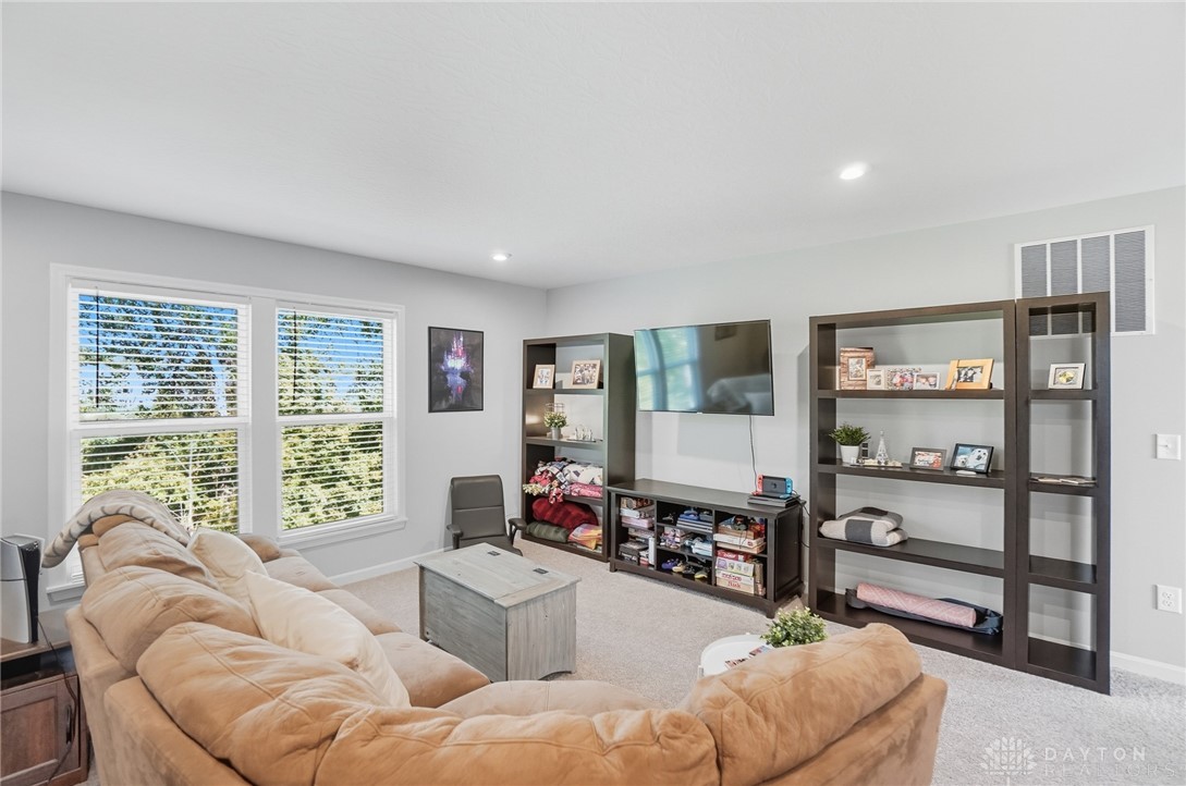 Cincinnati, Ohio, 45245, United States, 4 Bedrooms Bedrooms, ,4 BathroomsBathrooms,Residential,For Sale,1996154