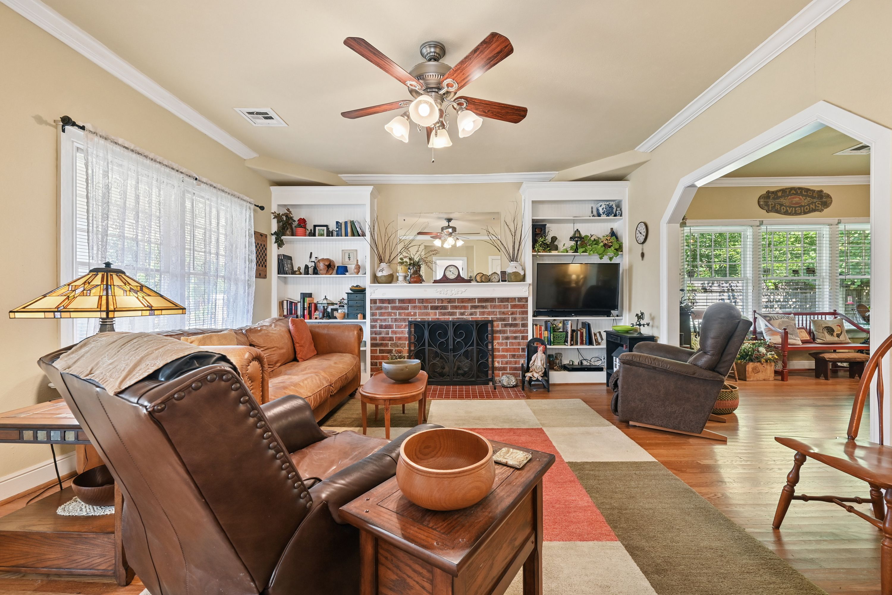  2115 East 17th Place, Tulsa, OK 74104 - 物件實景