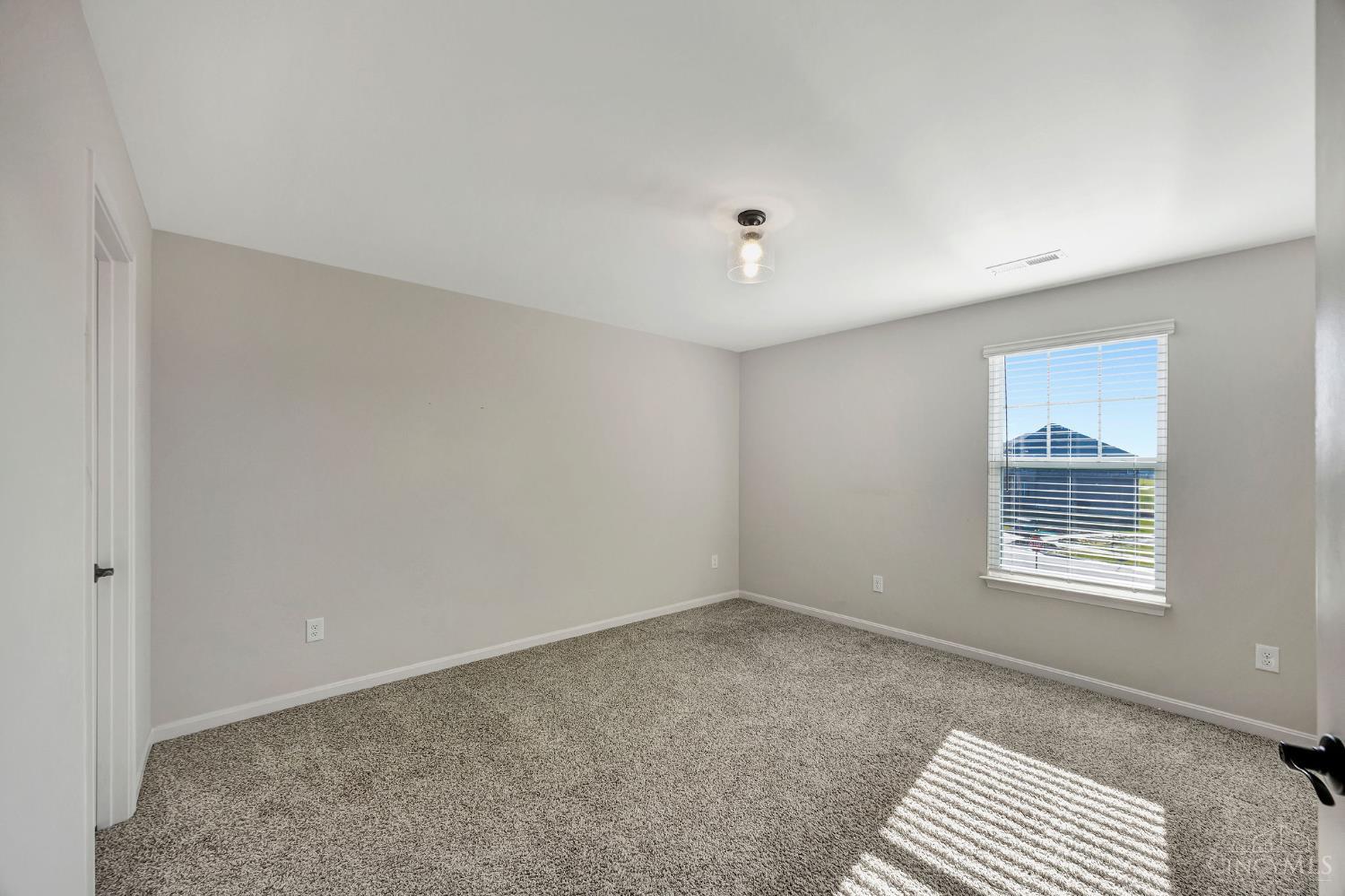 Liberty Twp, Ohio, 45011, United States, 5 Bedrooms Bedrooms, ,4 BathroomsBathrooms,Residential,For Sale,1998520