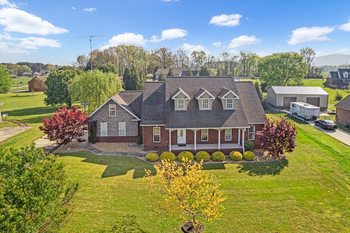 Decherd, Tennessee, 37324, United States, 4 Bedrooms Bedrooms, ,2 BathroomsBathrooms,Residential,For Sale,1870930