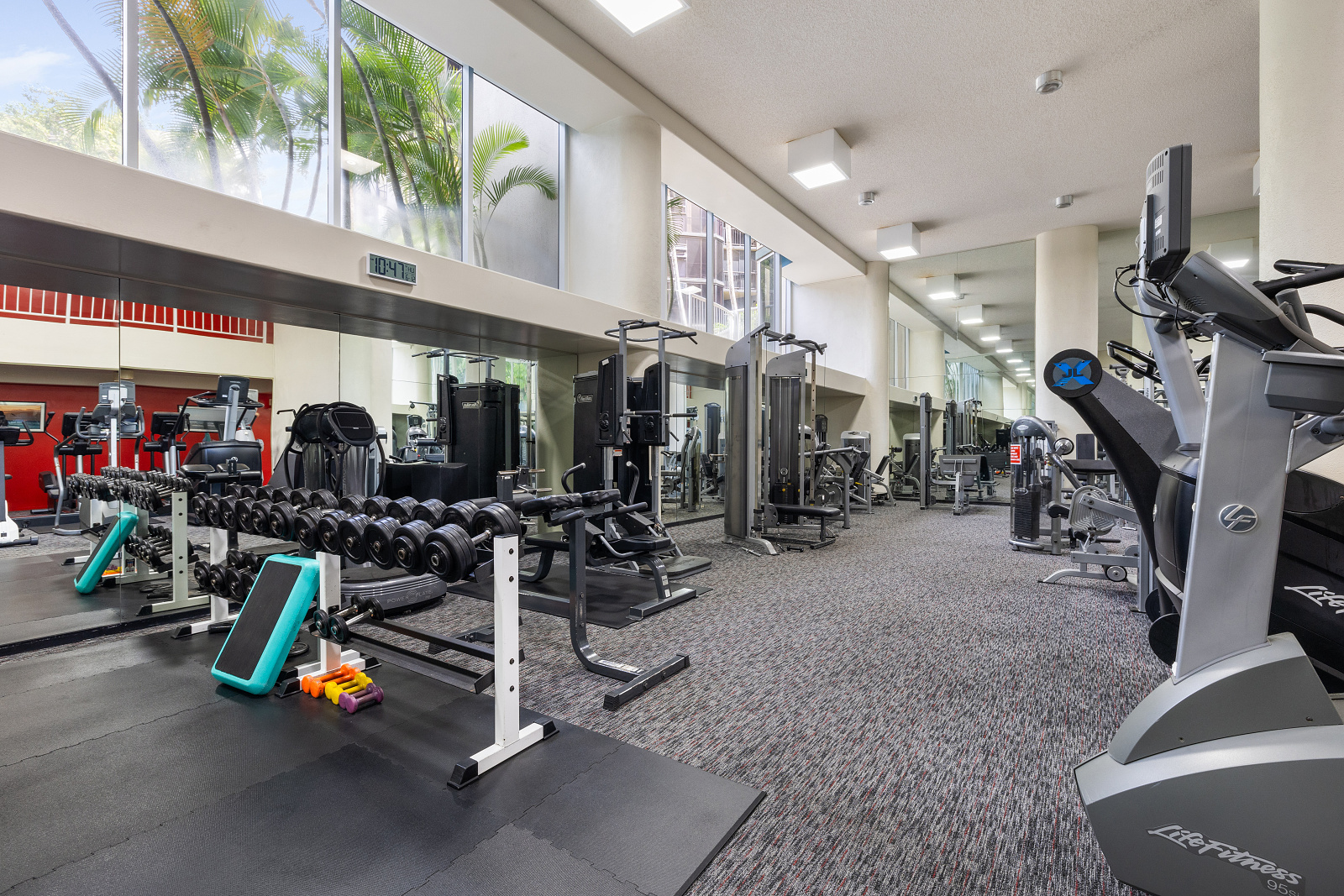 Honolulu, Hawaii, 96817, United States, 2 Bedrooms Bedrooms, ,2 BathroomsBathrooms,Residential,For Sale,1921275