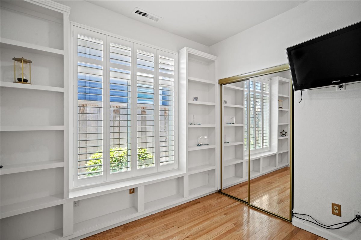 Salinas, California, 93908, United States, 3 Bedrooms Bedrooms, ,2 BathroomsBathrooms,Residential,For Sale,1914663
