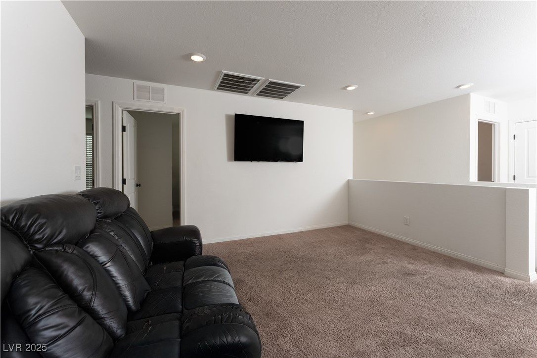Las Vegas, Nevada, 89141, United States, 5 Bedrooms Bedrooms, ,4 BathroomsBathrooms,Residential,For Sale,1951084