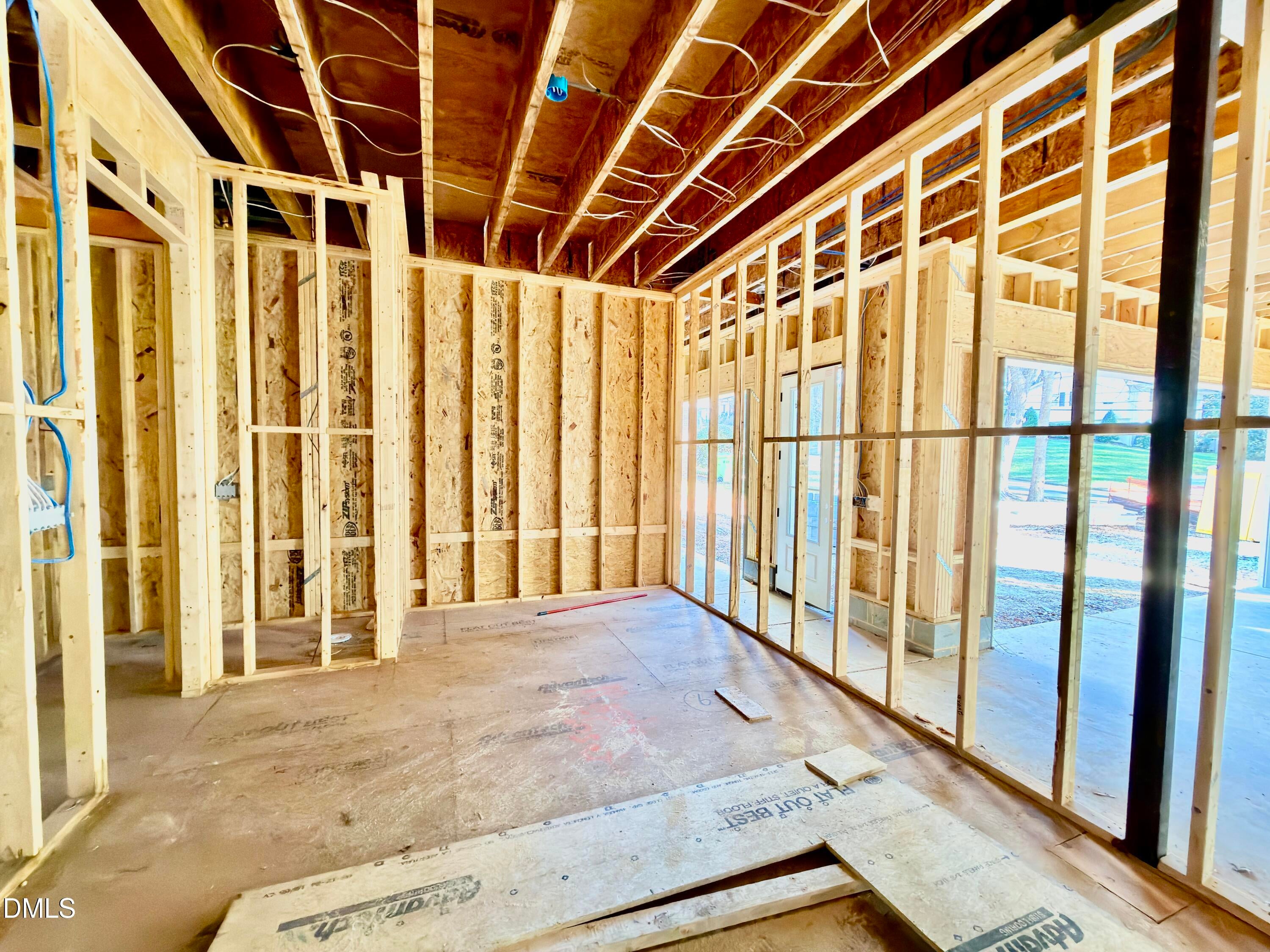 Raleigh, North Carolina, 27609, United States, 5 Bedrooms Bedrooms, ,7 BathroomsBathrooms,Residential,For Sale,1997478