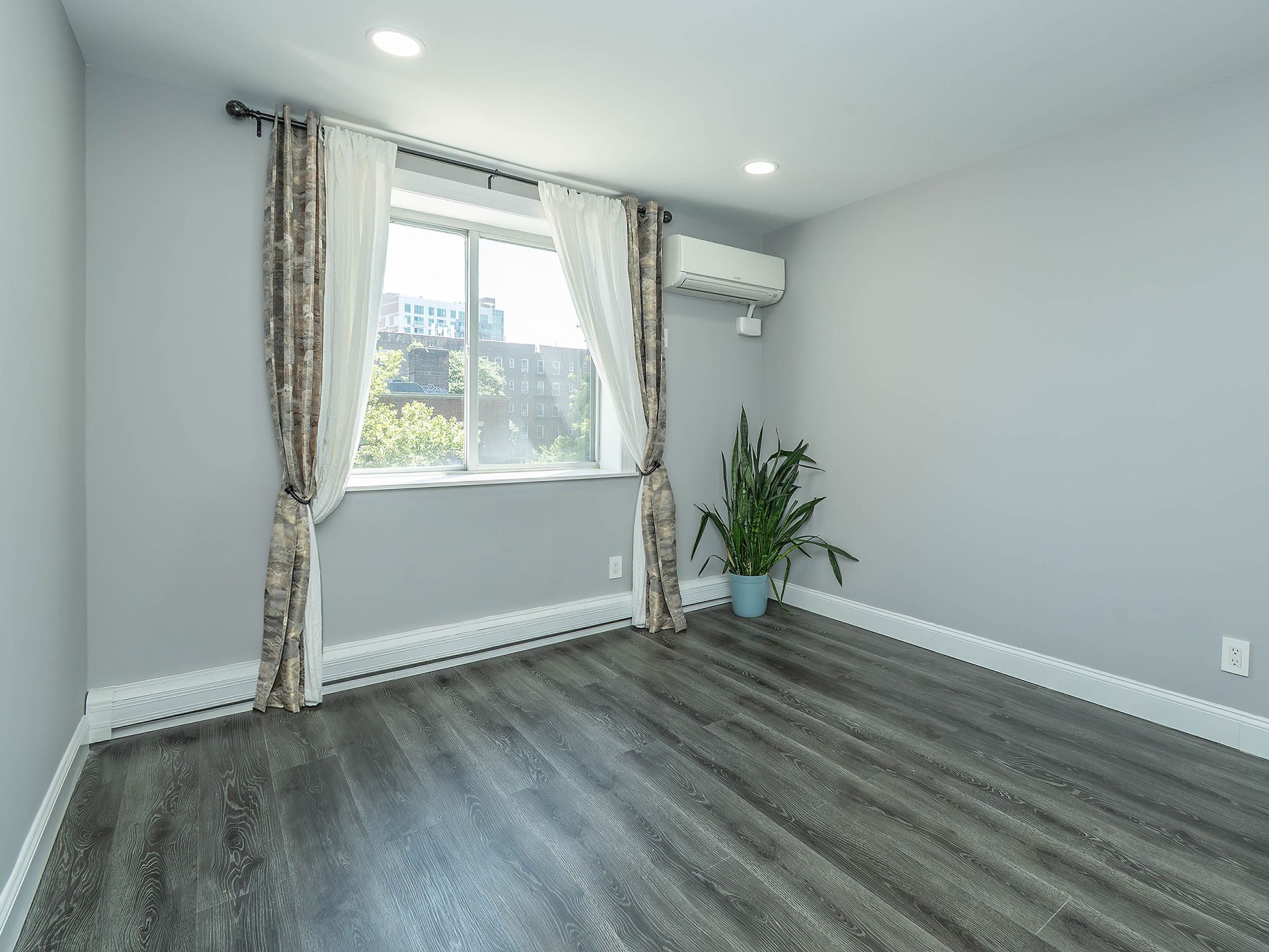  139-87 35th Avenue, Flushing, NY, 11354 - 物件實景