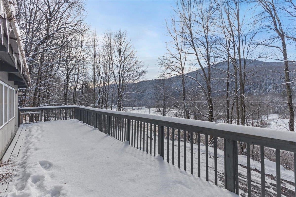 Stowe, Vermont, 05672, United States, 4 Bedrooms Bedrooms, ,2 BathroomsBathrooms,Residential,For Sale,2003261