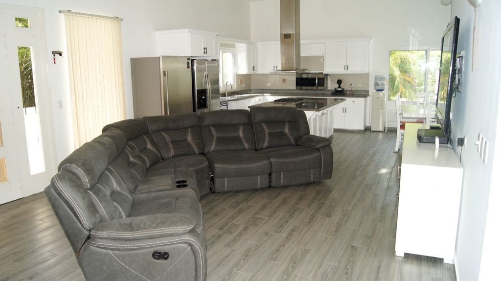 Sosua, DO, 4 Bedrooms Bedrooms, ,5 BathroomsBathrooms,Residential,For Sale,1613500