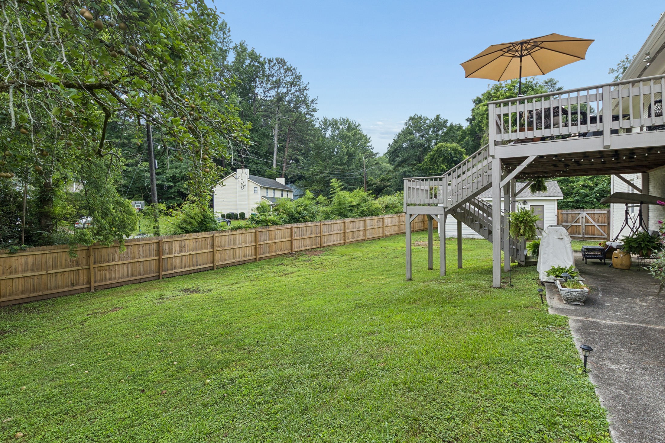  Updated Ranch in Coveted Forest Hills - 物件實景