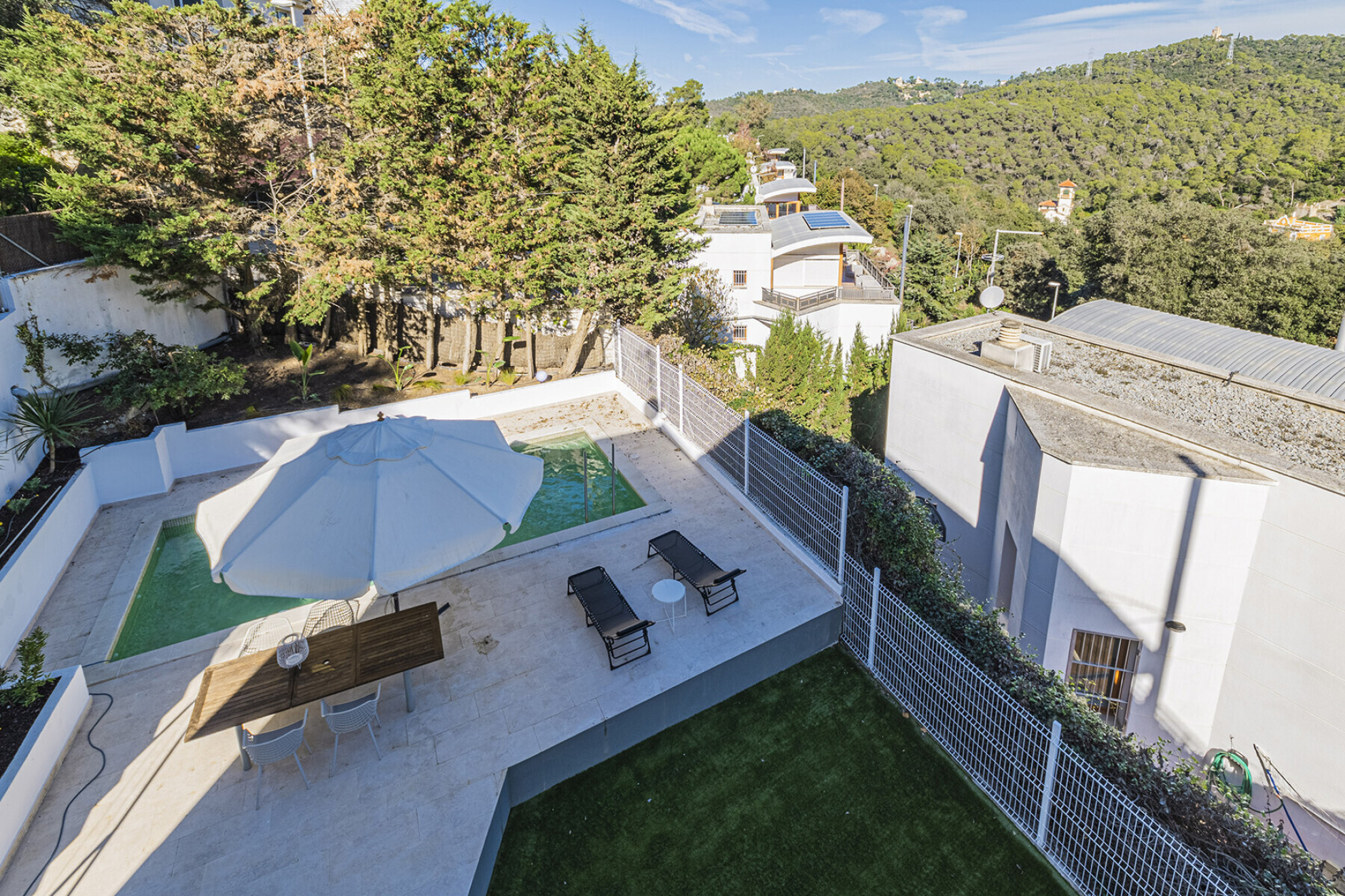  House in Vallvidrera with swimming pool and spectacular views of Tibidabo - 物件實景