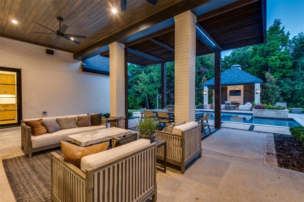 Midlothian, Texas, 76065, United States, 4 Bedrooms Bedrooms, ,5 BathroomsBathrooms,Residential,For Sale,1983532