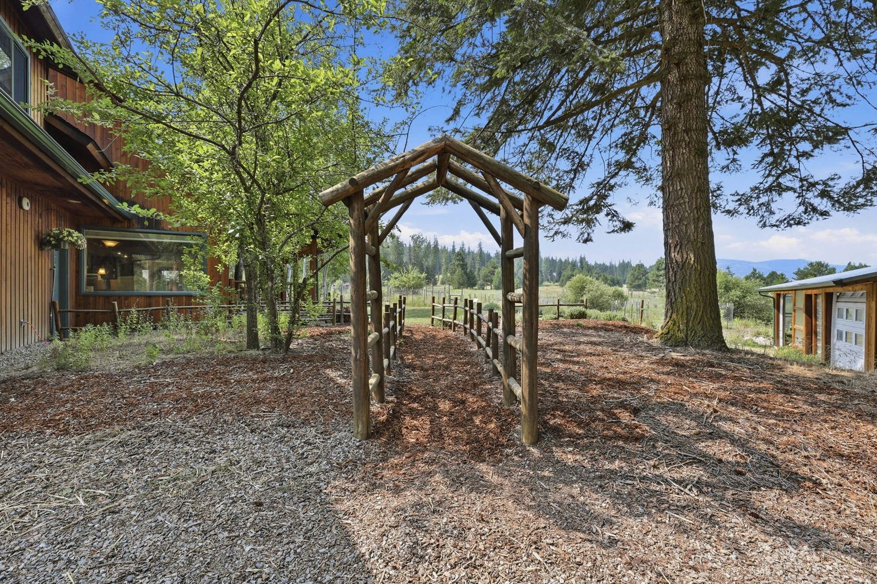  26314 E Blanchard Rd - 物件實景