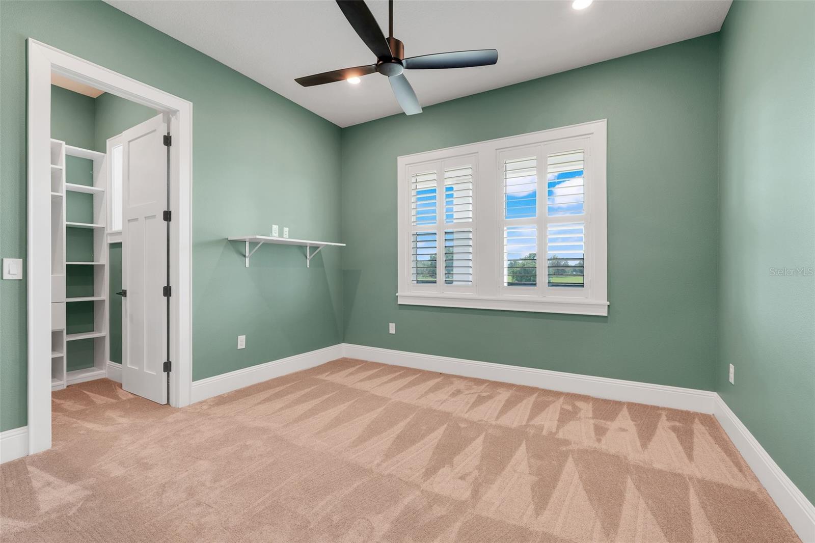 GROVELAND, Florida, 34736, United States, 4 Bedrooms Bedrooms, ,5 BathroomsBathrooms,Residential,For Sale,1792752