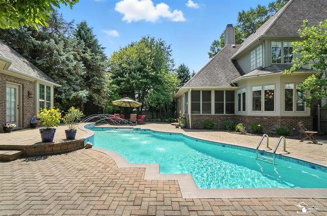 MONROE, Michigan, 48162, United States, 4 Bedrooms Bedrooms, ,7 BathroomsBathrooms,Residential,For Sale,1995576