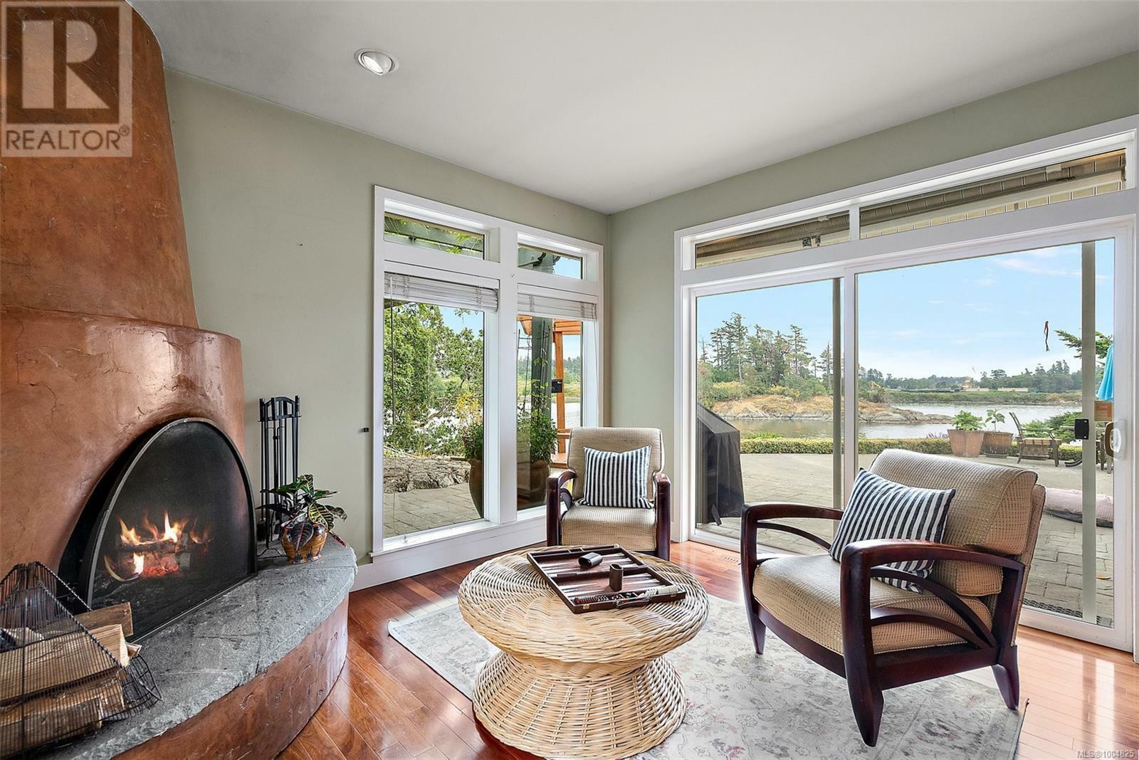 VIEW ROYAL, British Columbia, V9B 1A6, CA, 3 Bedrooms Bedrooms, ,5 BathroomsBathrooms,Residential,For Sale,1883403
