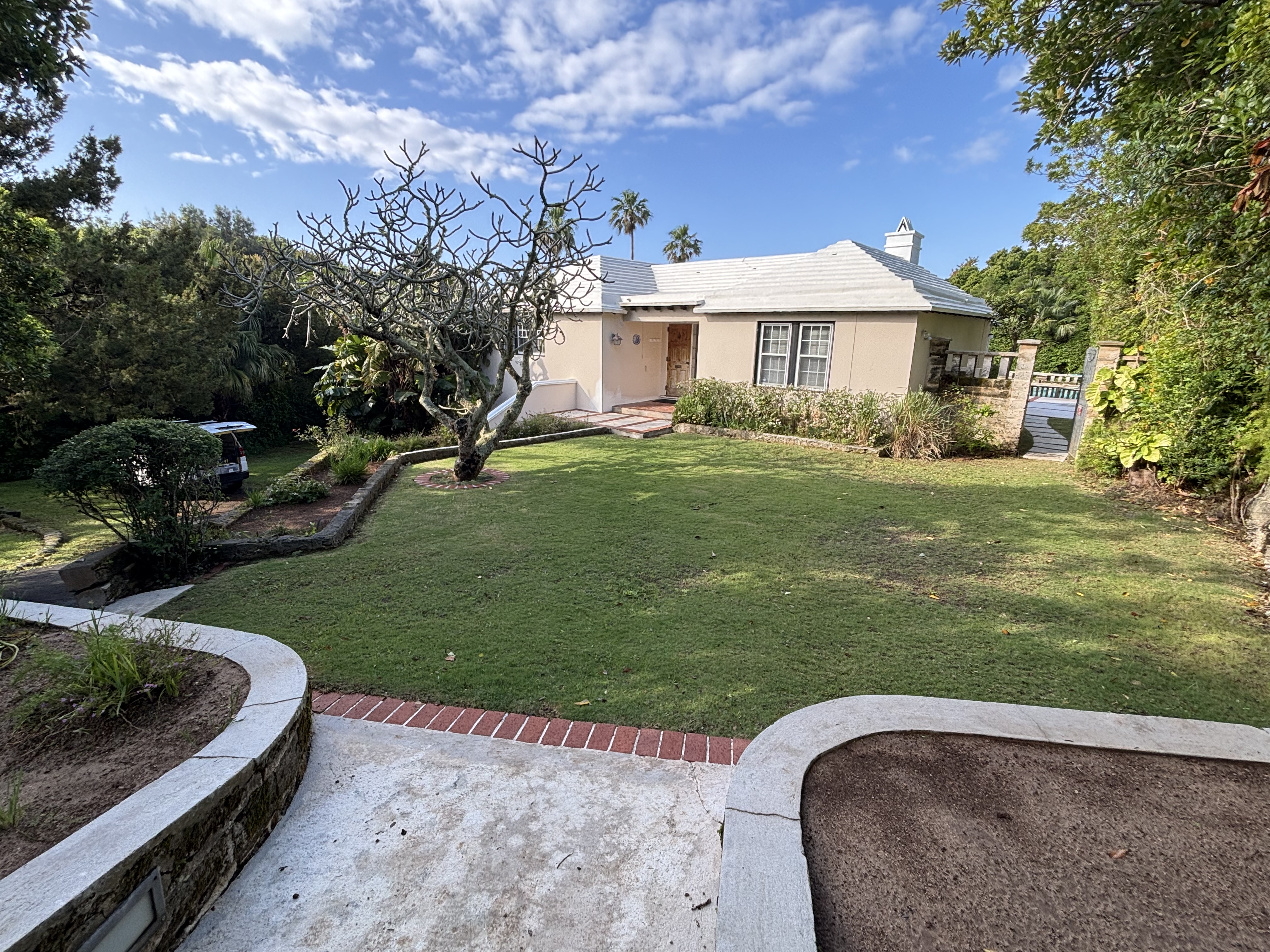 Paget, BM, 3 Bedrooms Bedrooms, ,2 BathroomsBathrooms,Residential,For Sale,1766178