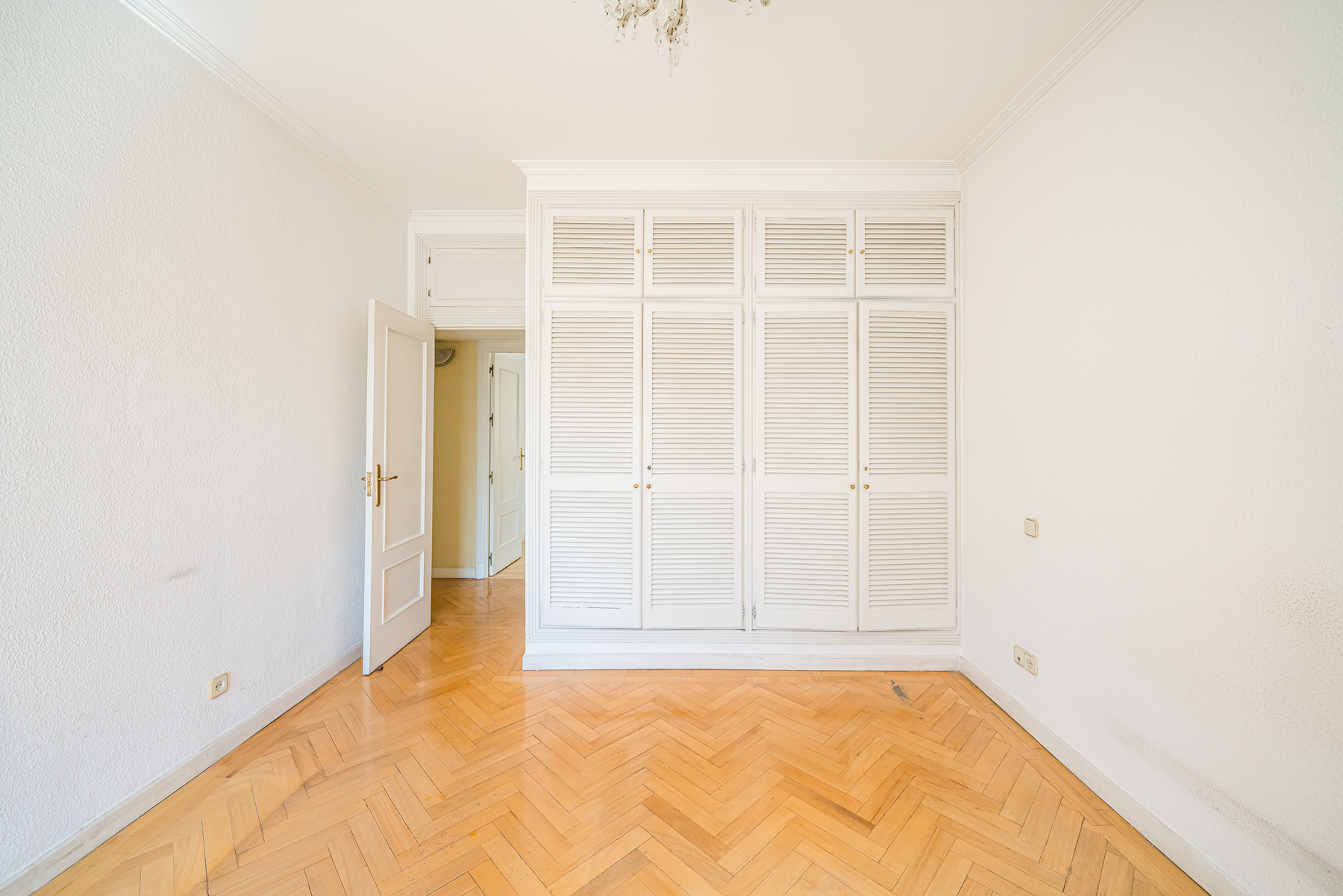  Very bright two-bedroom flat in Trafalgar - 物件實景