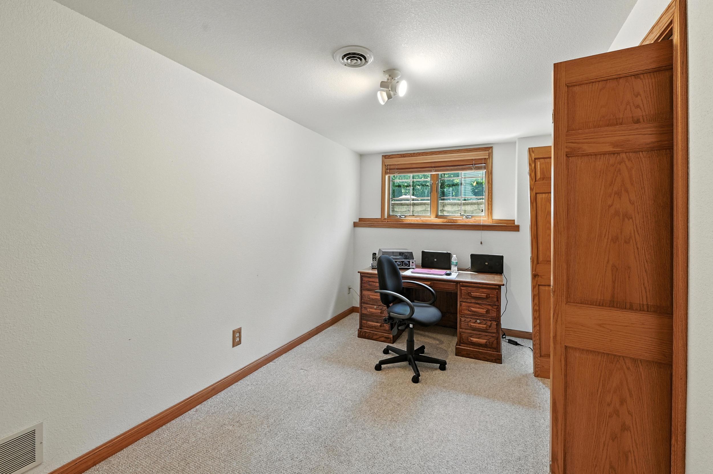 Slinger, Wisconsin, 53086, United States, 4 Bedrooms Bedrooms, ,3 BathroomsBathrooms,Residential,For Sale,1940965