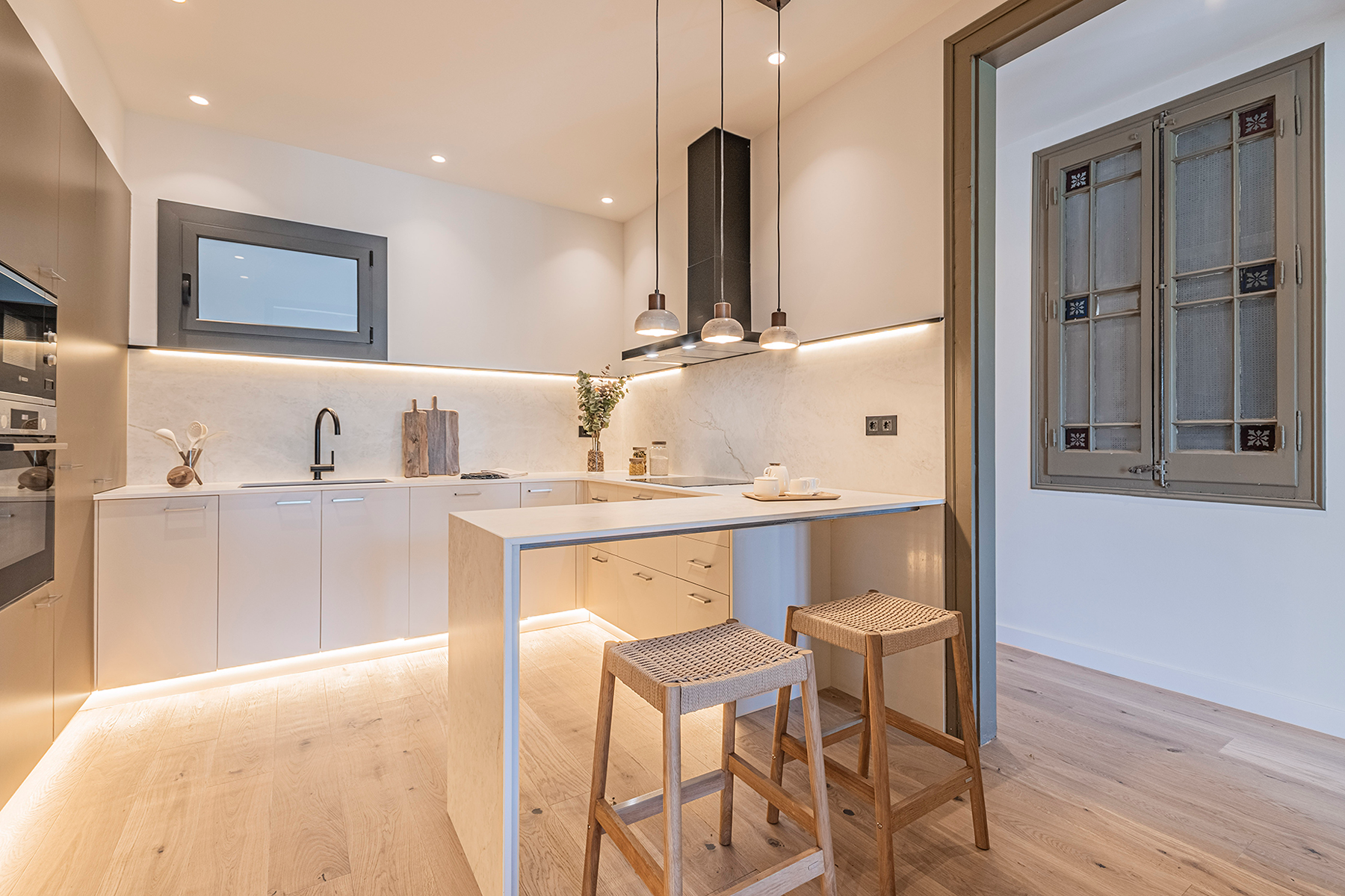  Elegant renovated residence in a majestic Eixample building - 物件實景