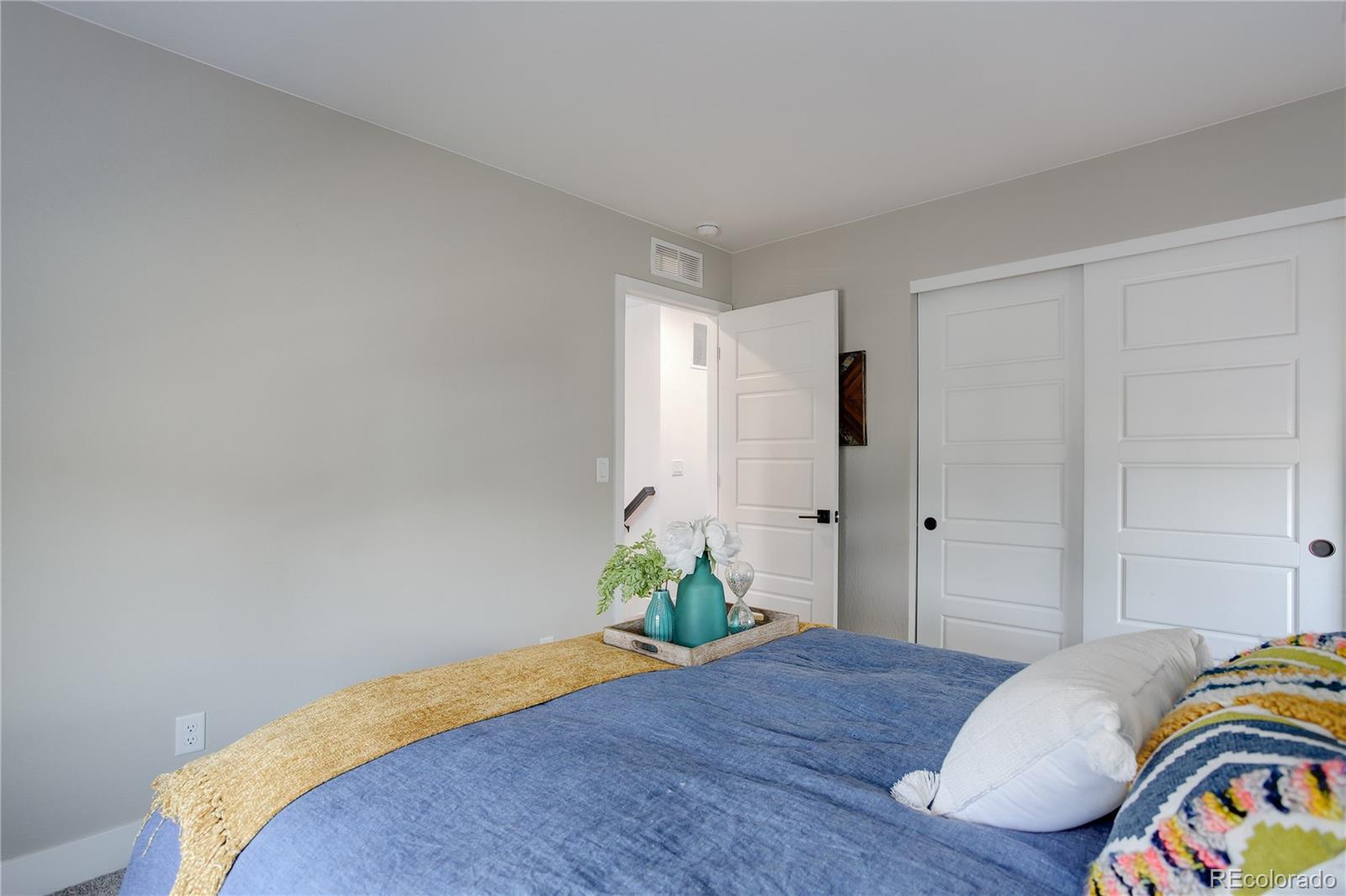 Castle Pines, Colorado, 80108, United States, 3 Bedrooms Bedrooms, ,2 BathroomsBathrooms,Residential,For Sale,1865426