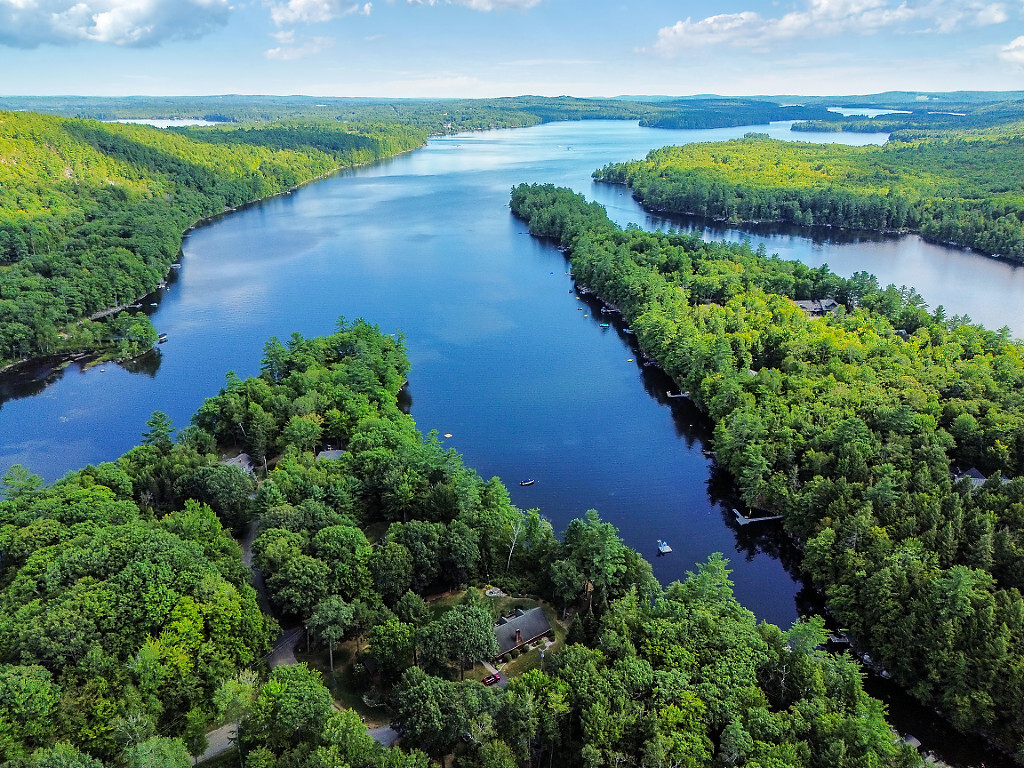 Rome, Maine, 04963, United States, 4 Bedrooms Bedrooms, ,2 BathroomsBathrooms,Residential,For Sale,1948503
