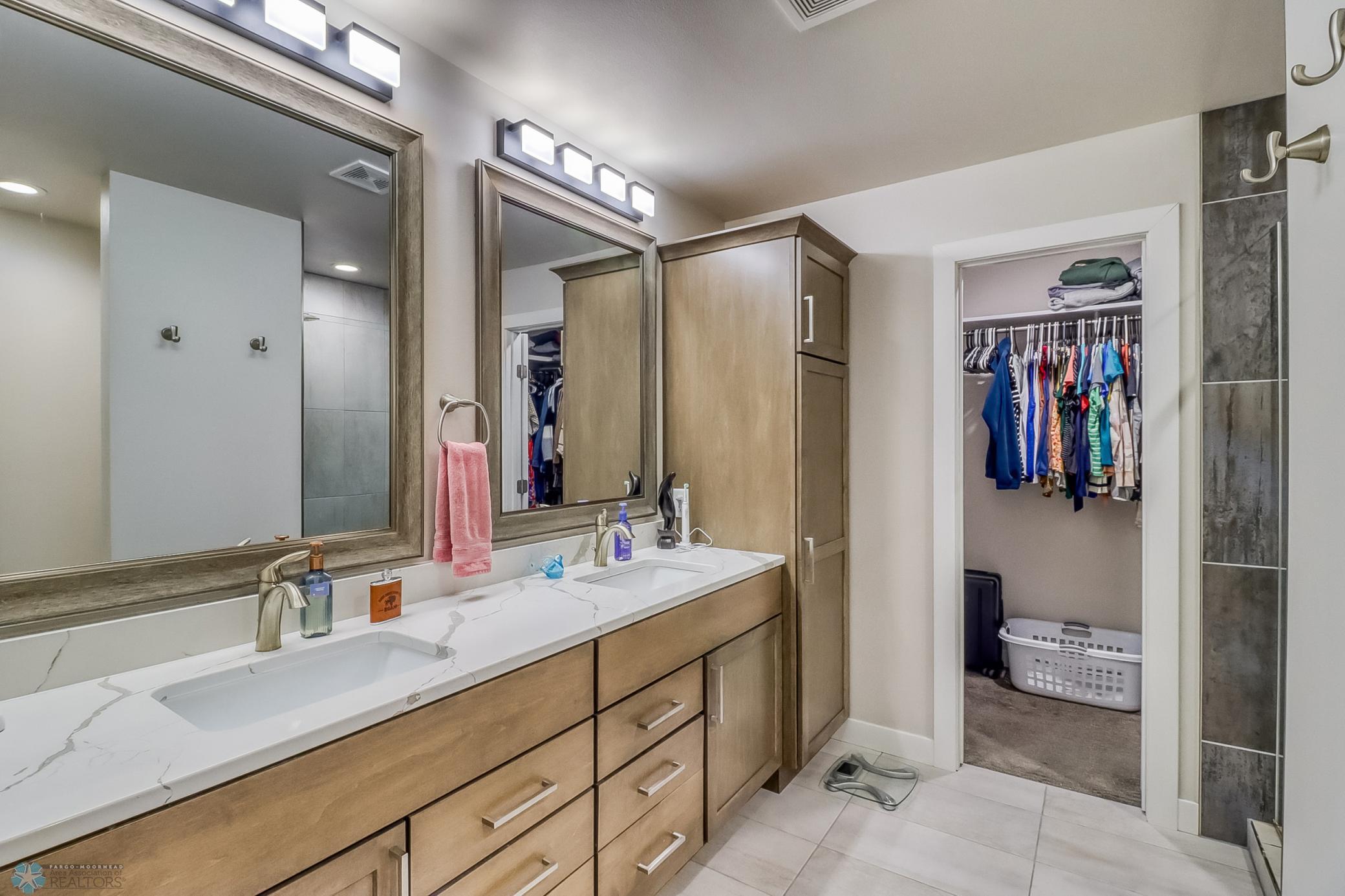 Hawley, Minnesota, 56549, United States, 5 Bedrooms Bedrooms, ,3 BathroomsBathrooms,Residential,For Sale,1984462