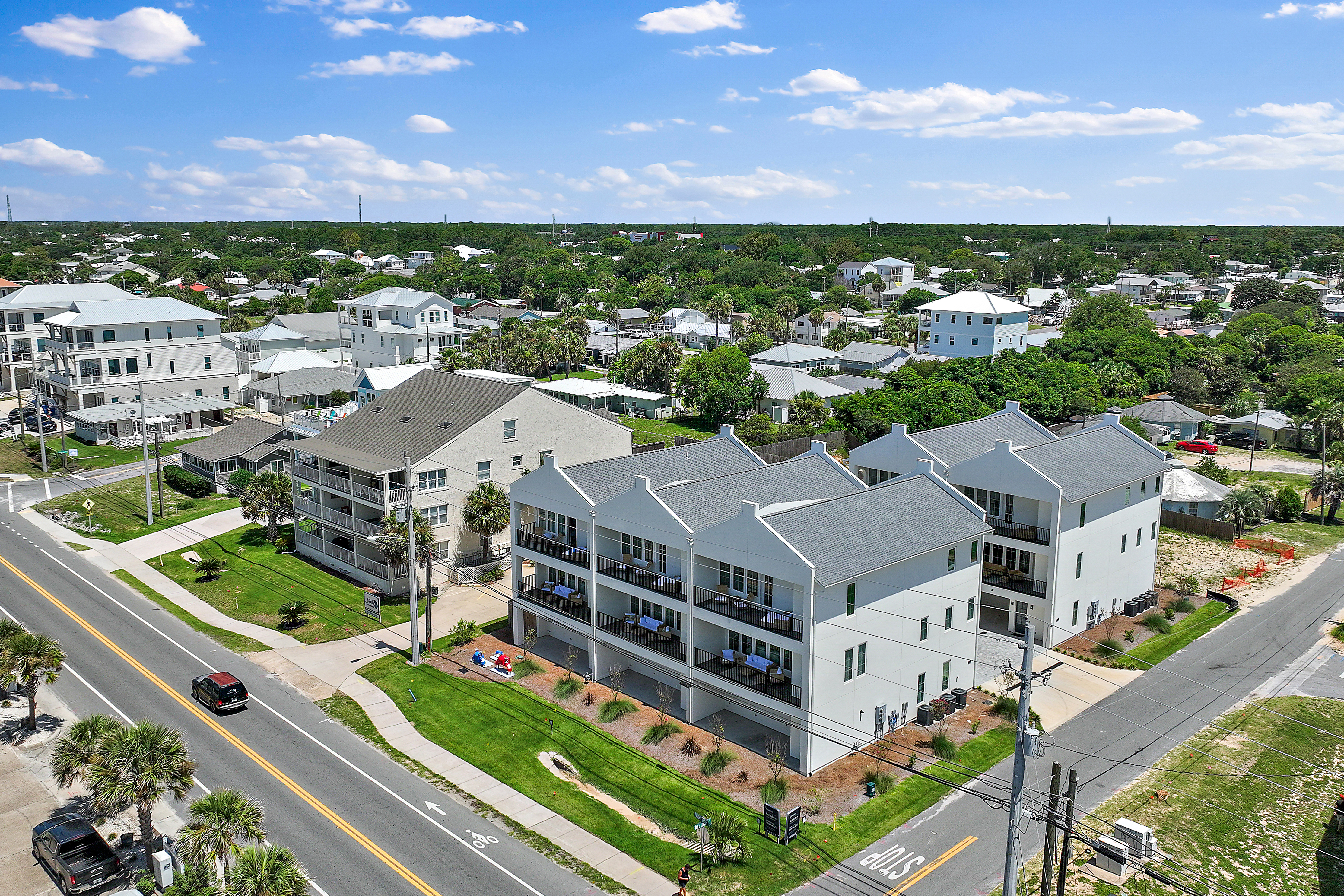  Luxury Concrete Gulf View Townhome - 物件實景
