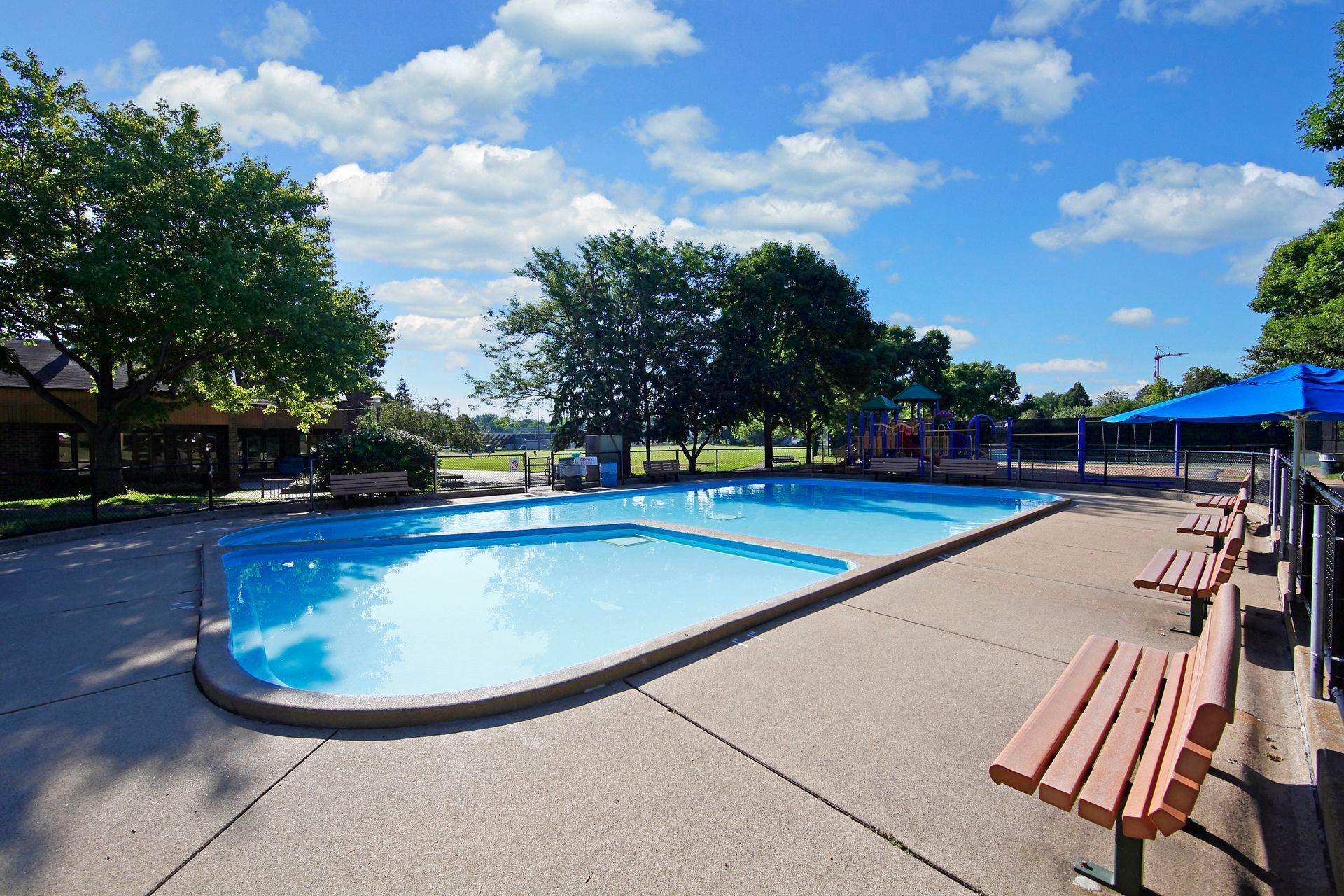 Minneapolis, Minnesota, 55410, United States, 4 Bedrooms Bedrooms, ,1 BathroomBathrooms,Residential,For Sale,1939161