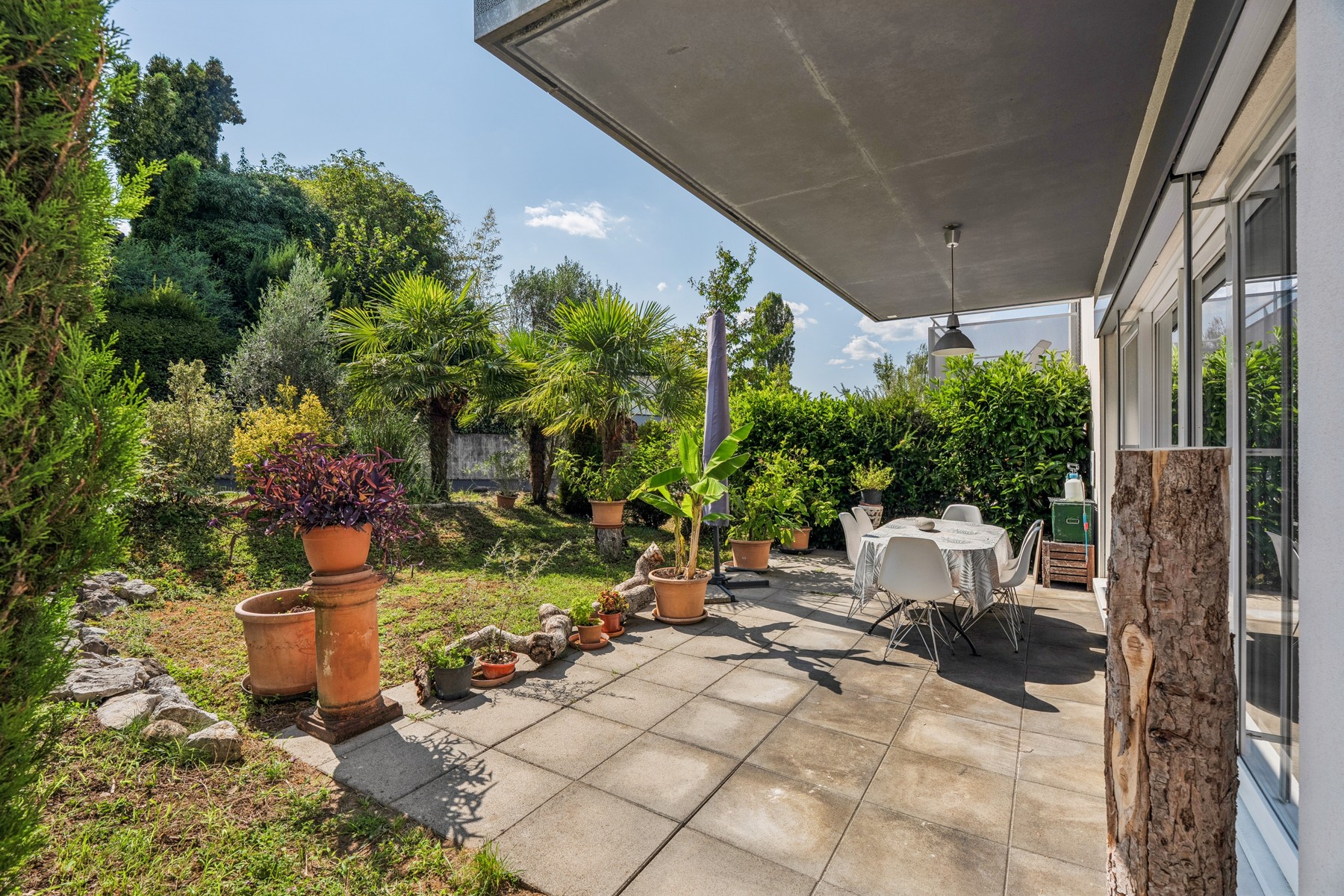  BEAUTIFUL FAMILY VILLA IN A GREEN AND QUIET SETTING - 物件實景