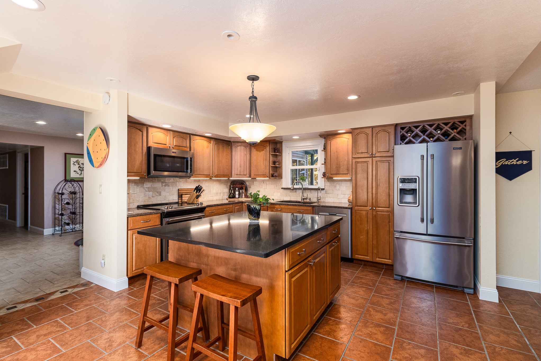 Charelston, Illinois, 61920, United States, 3 Bedrooms Bedrooms, ,3 BathroomsBathrooms,Residential,For Sale,1988576