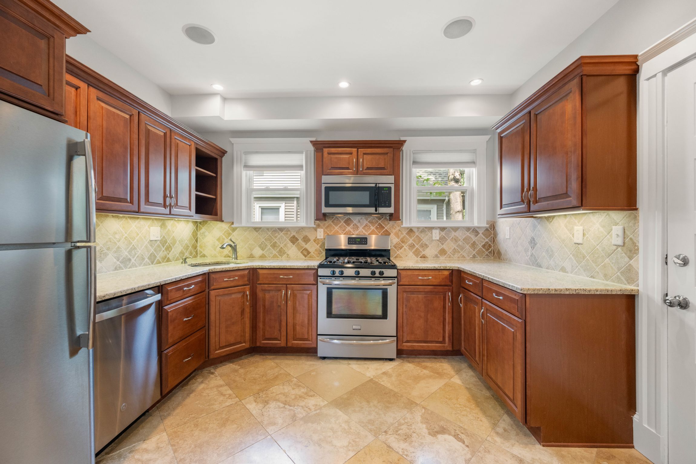  15 Haslet Street - Unit 2, Boston, MA, 02131 - 物件實景