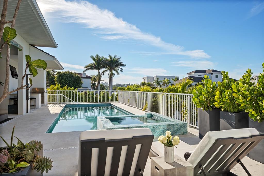 Sarasota, Florida, 34231, United States, 4 Bedrooms Bedrooms, ,3 BathroomsBathrooms,Residential,For Sale,1795069