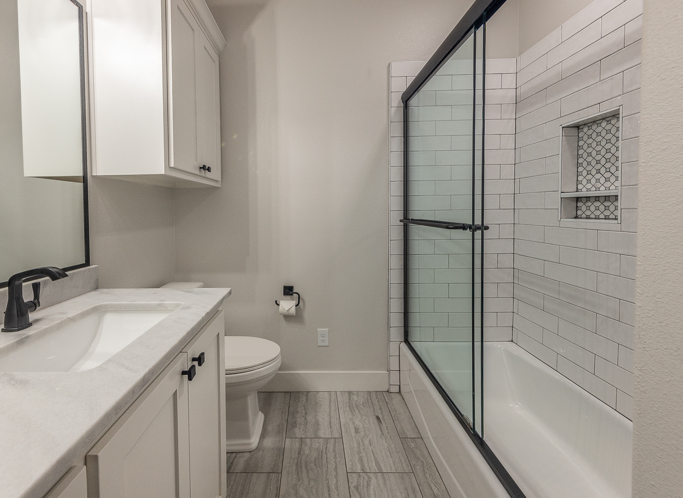 Lubbock, Texas, 79424, United States, 4 Bedrooms Bedrooms, ,5 BathroomsBathrooms,Residential,For Sale,1901517
