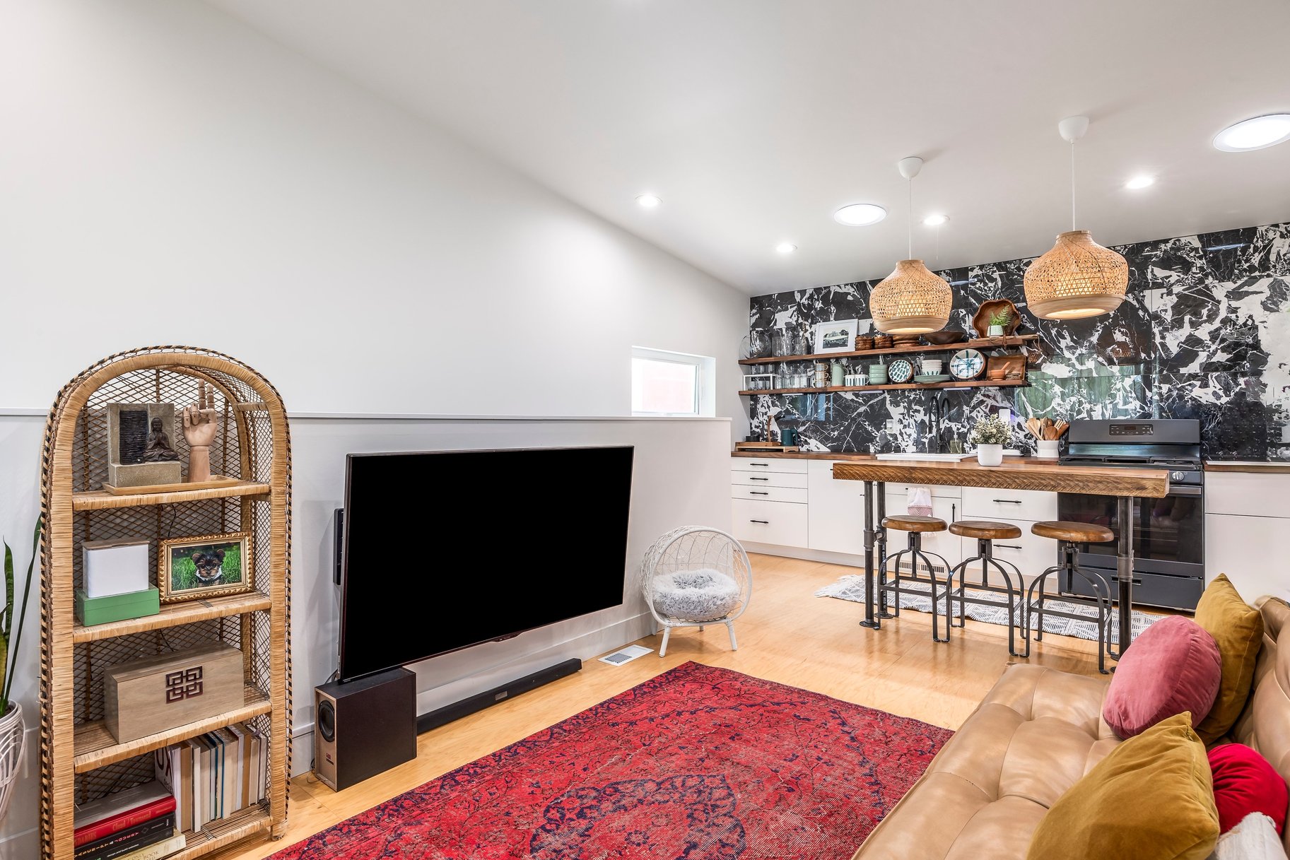  Central 9th Victorian & Accessory Dwelling Unit with Short- Term Rental Zoning - 物件實景