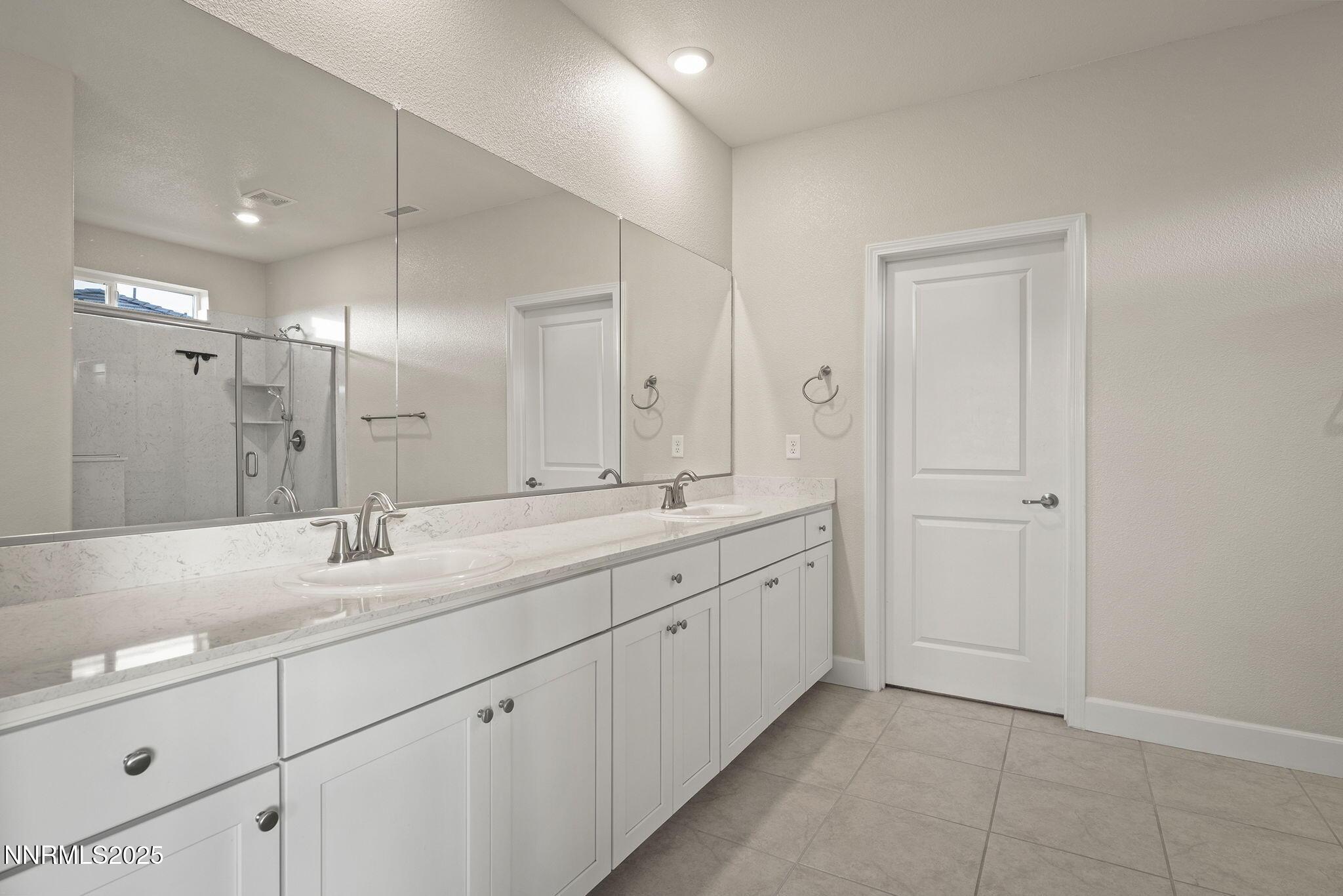 Sparks, Nevada, 89436, United States, 4 Bedrooms Bedrooms, ,3 BathroomsBathrooms,Residential,For Sale,1987586