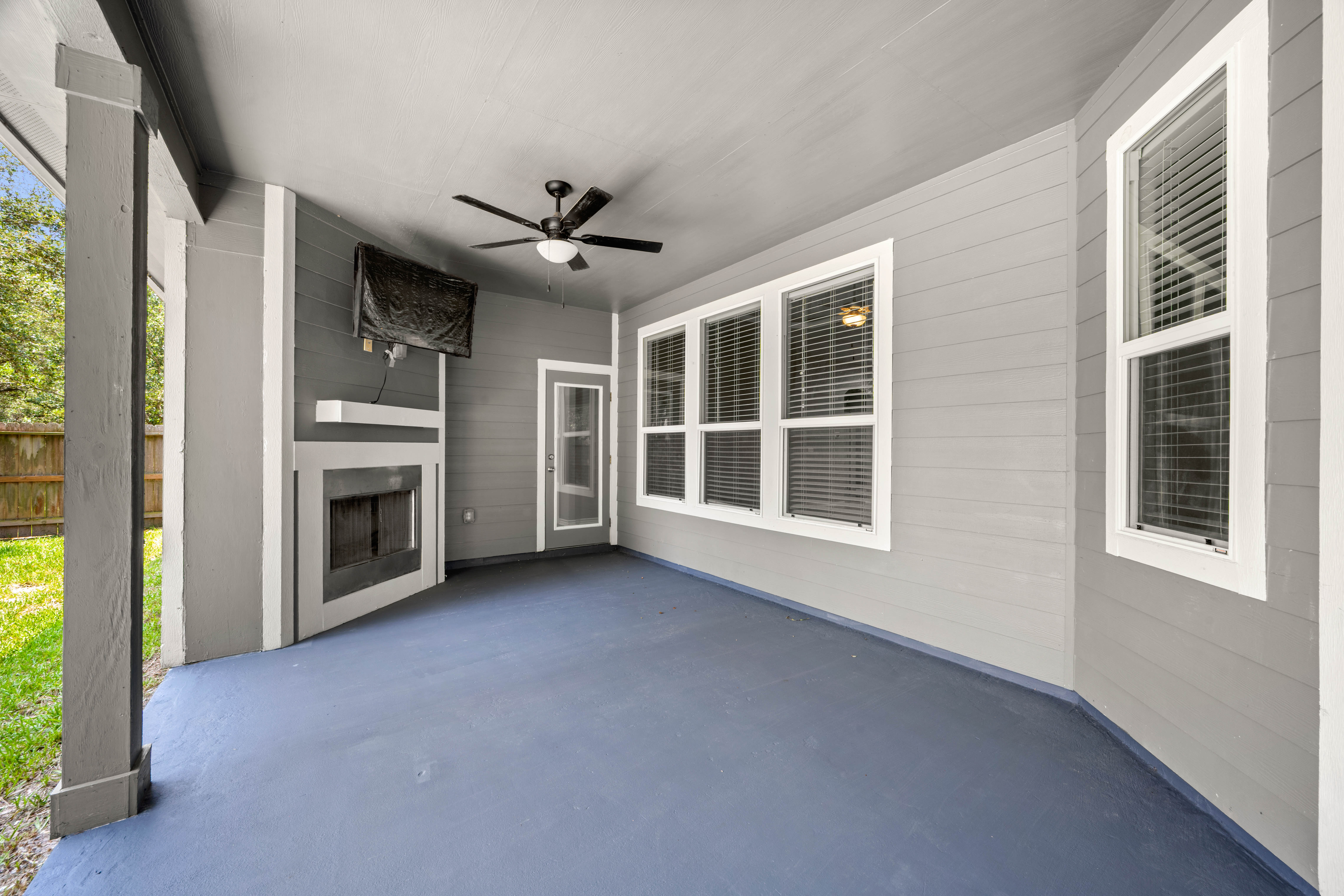 Gorgeous 4BR Home in Wandering Oaks - 物件實景
