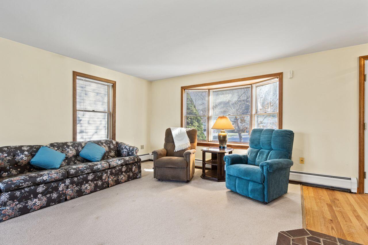 Portland, Maine, 04103, United States, 3 Bedrooms Bedrooms, ,3 BathroomsBathrooms,Residential,For Sale,1988011