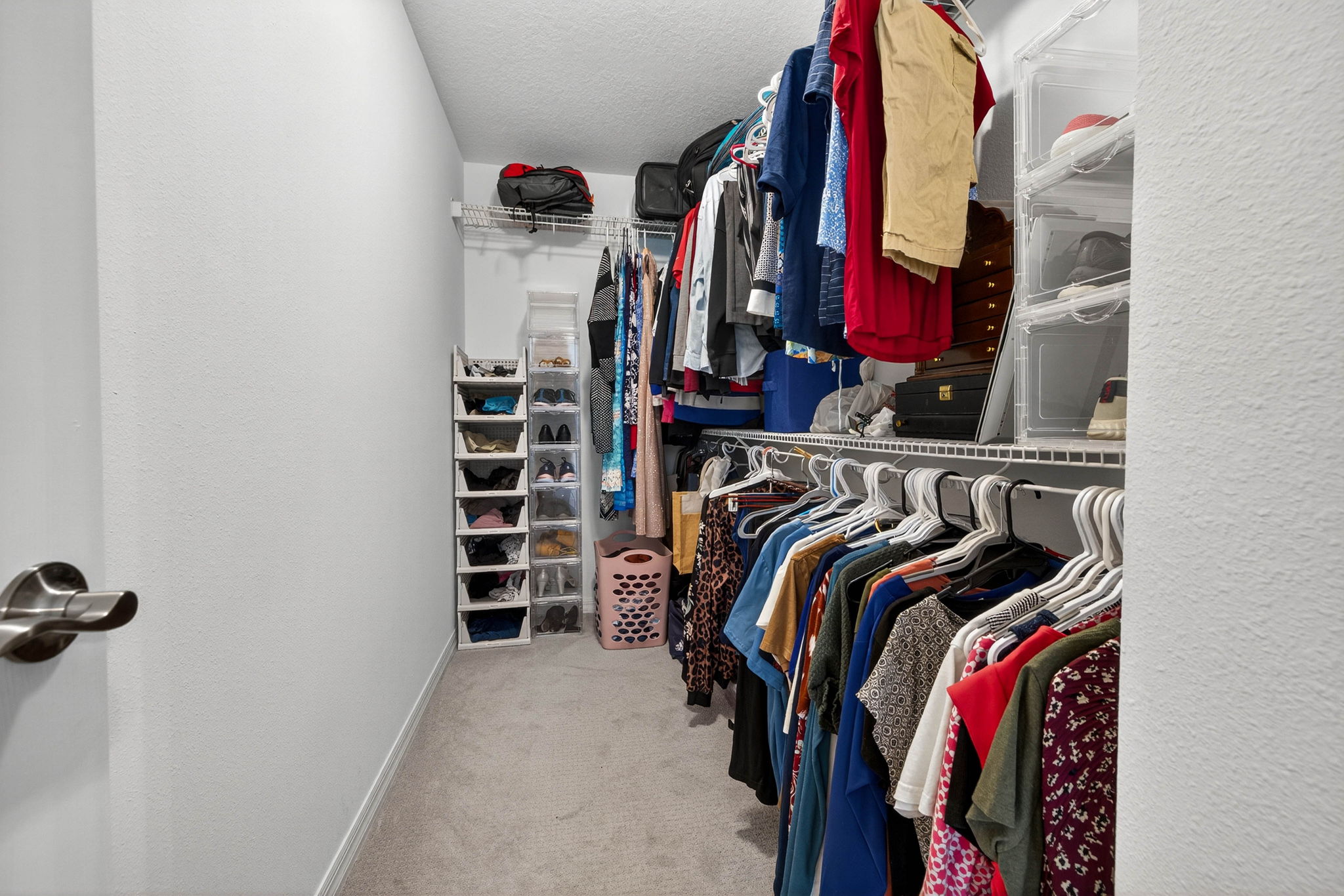 Land O Lakes, Florida, 34637, United States, 5 Bedrooms Bedrooms, ,3 BathroomsBathrooms,Residential,For Sale,1976107