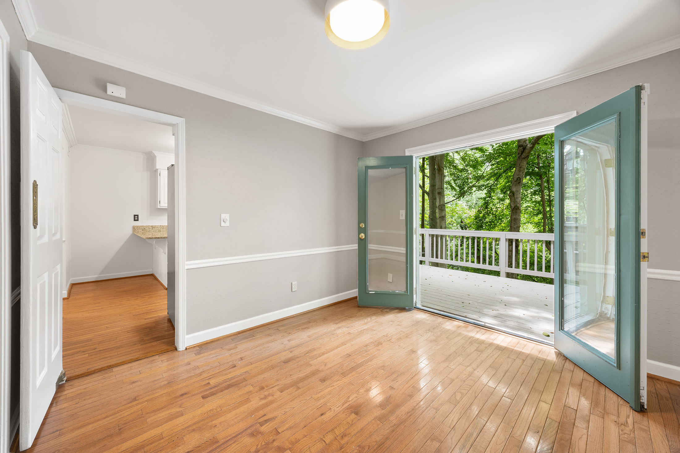  Morningside End-unit Townhome Combines Location, Privacy and Value - 物件實景