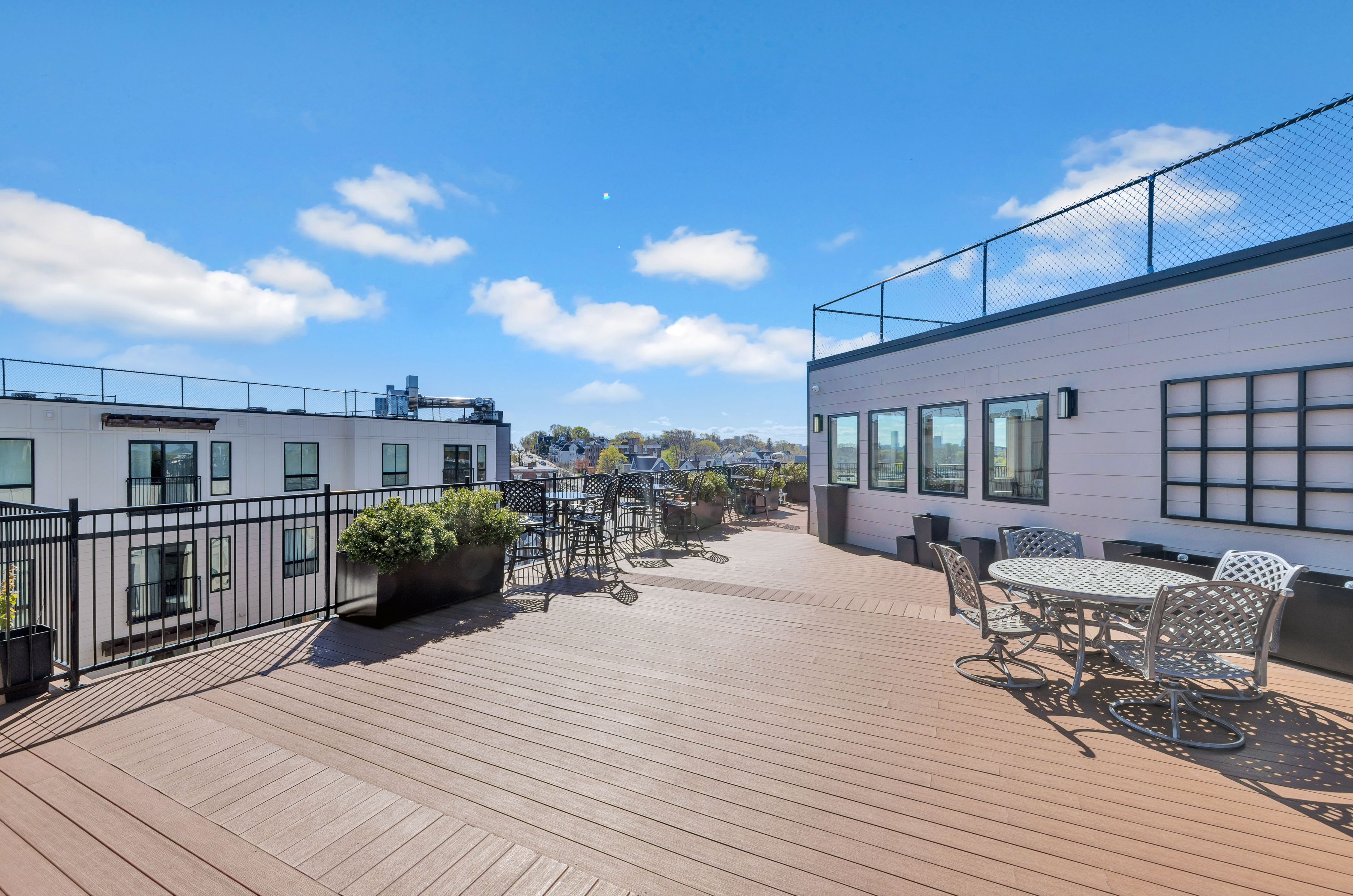  519 Broadway, Unit 407, Somerville, MA, 02145 - 物件實景